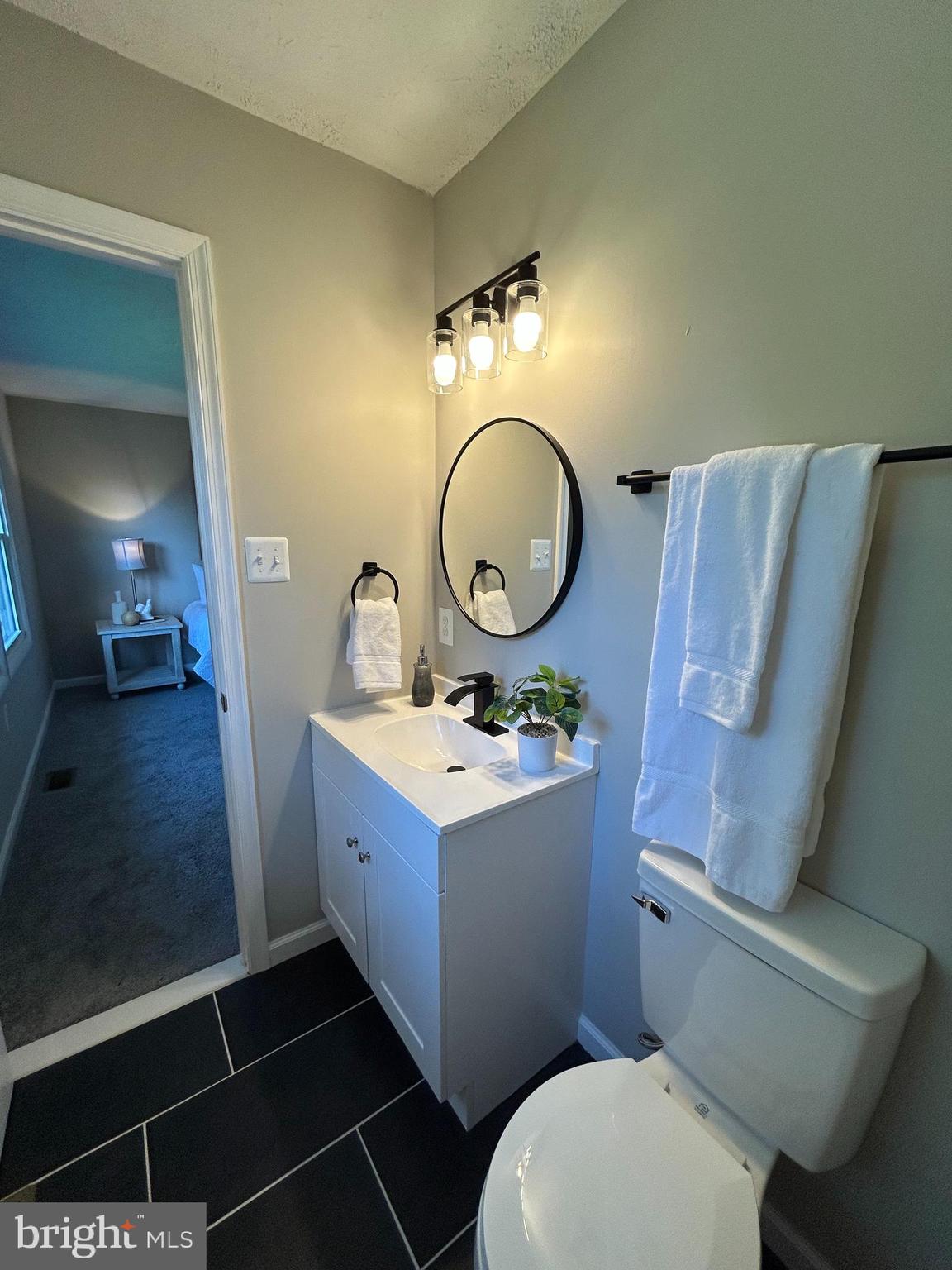 THE PROVINCES - Residential