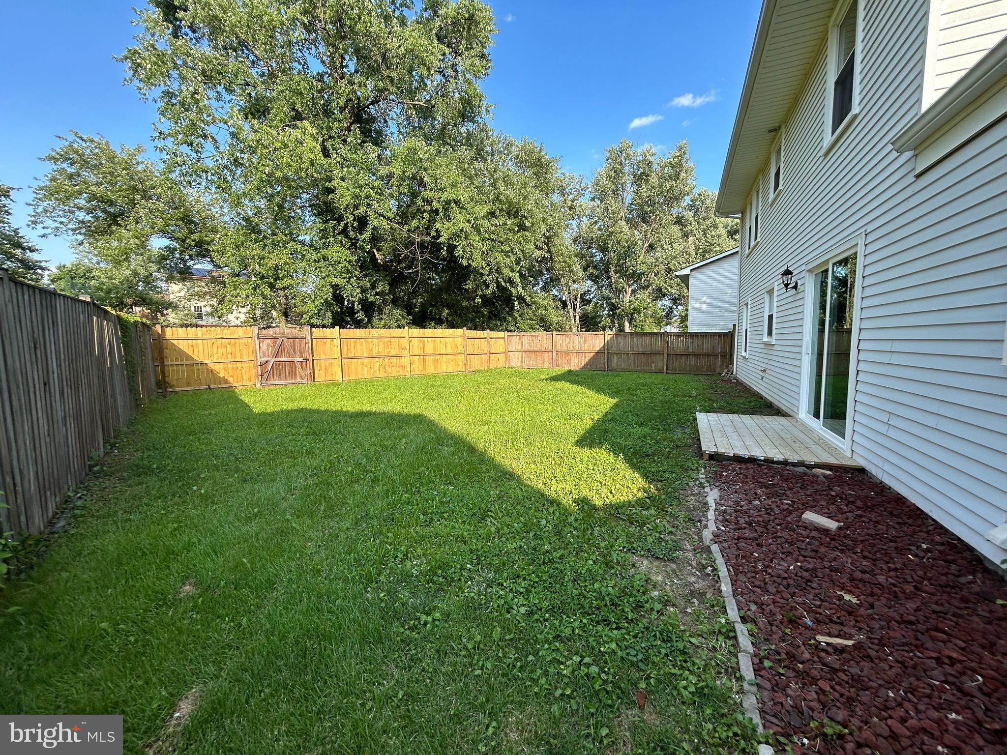 THE PROVINCES - Residential