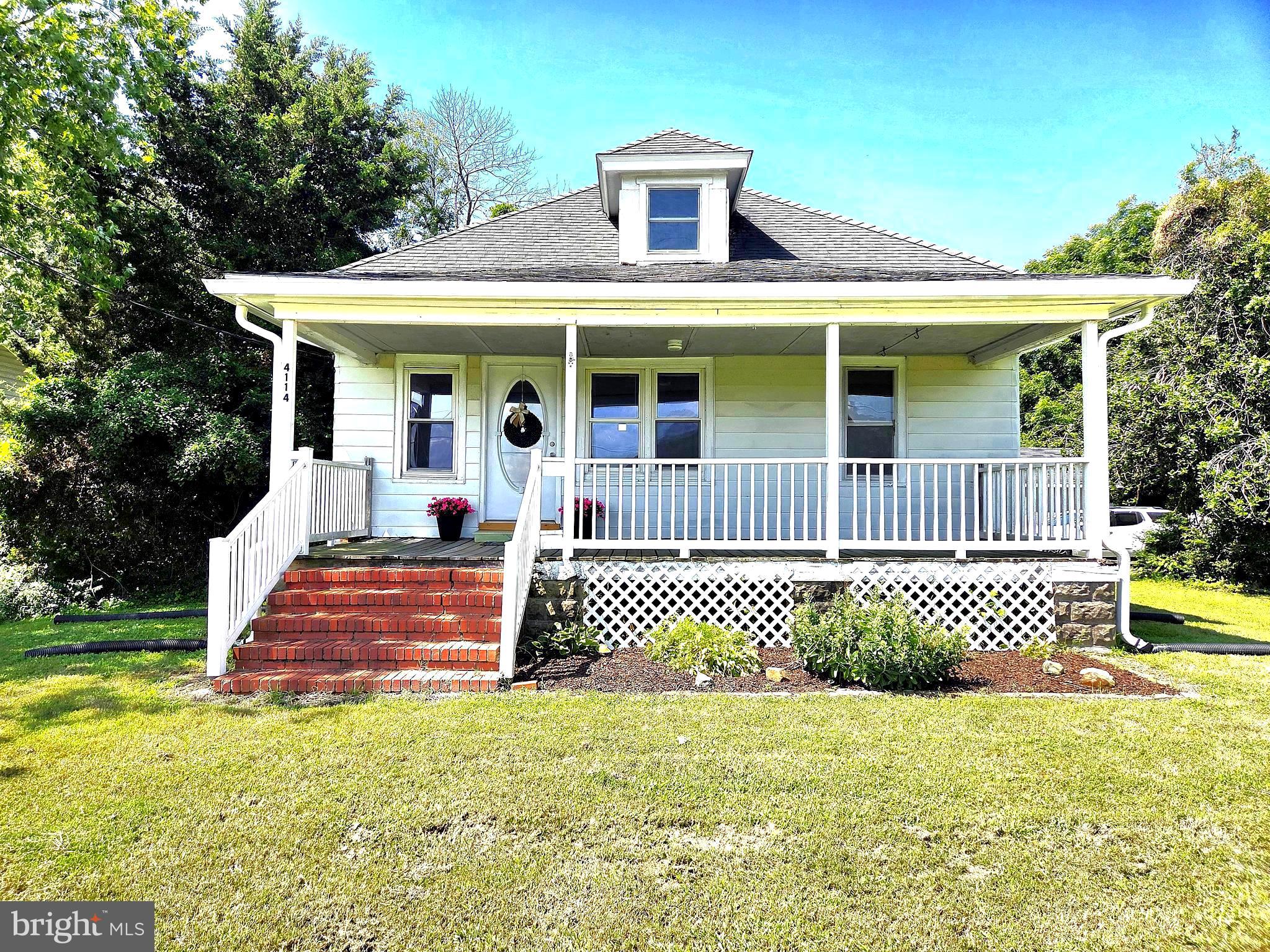 4114 MAIN STREET