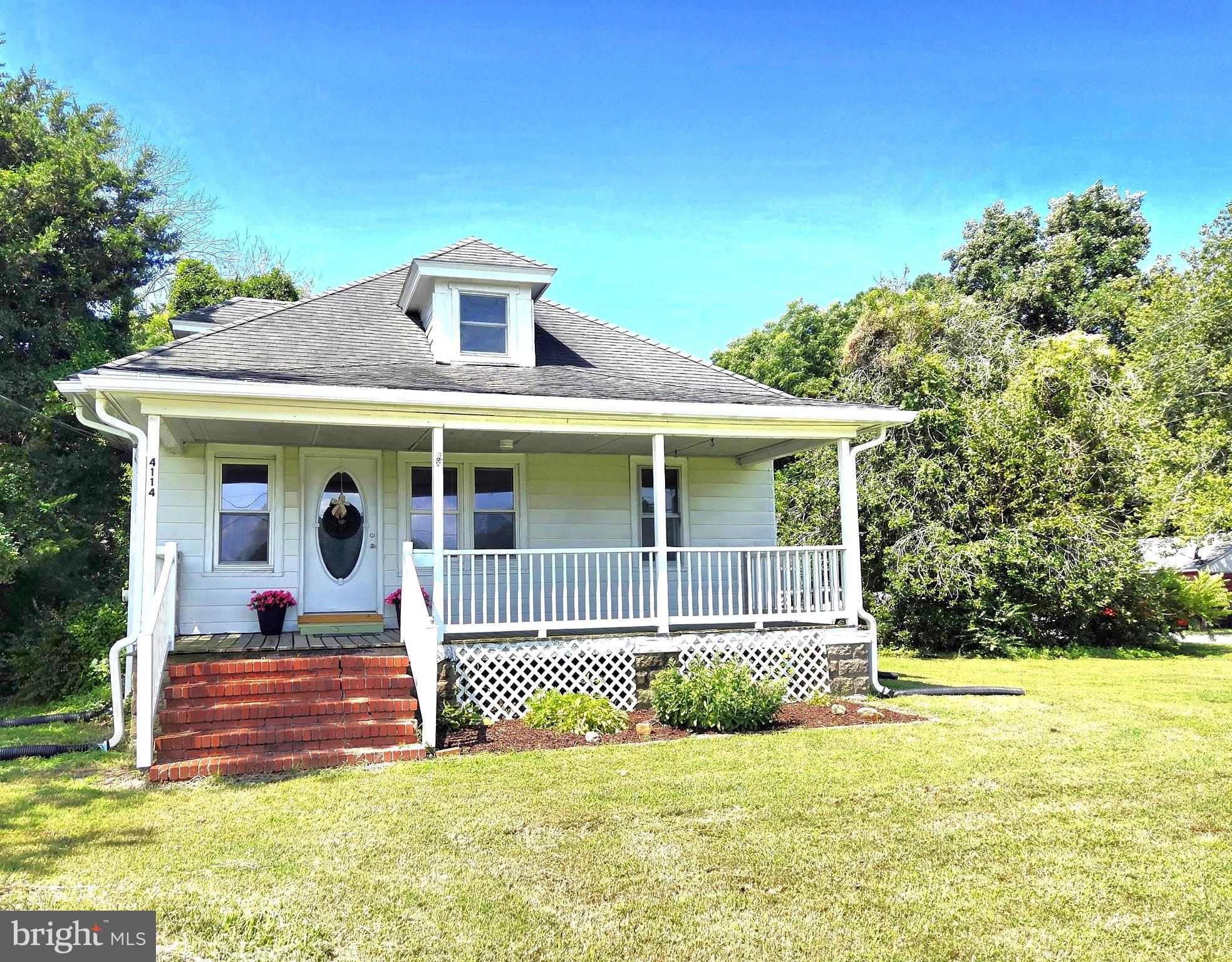 4114 MAIN STREET