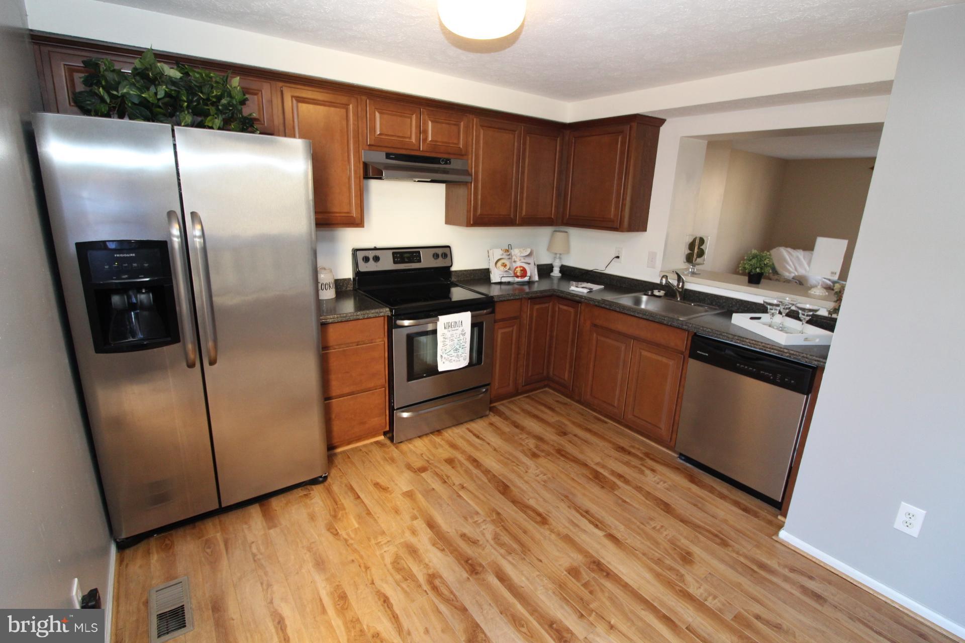 MANCHESTER LAKES - Residential