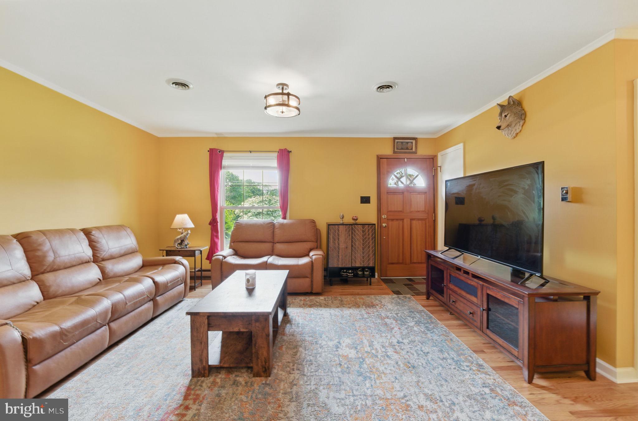 7625 MOUNTAIN LAUREL ROAD
