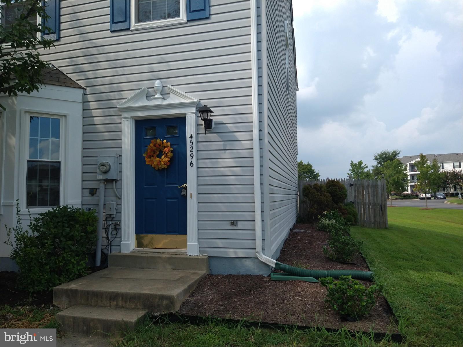 LAUREL GLEN - Residential