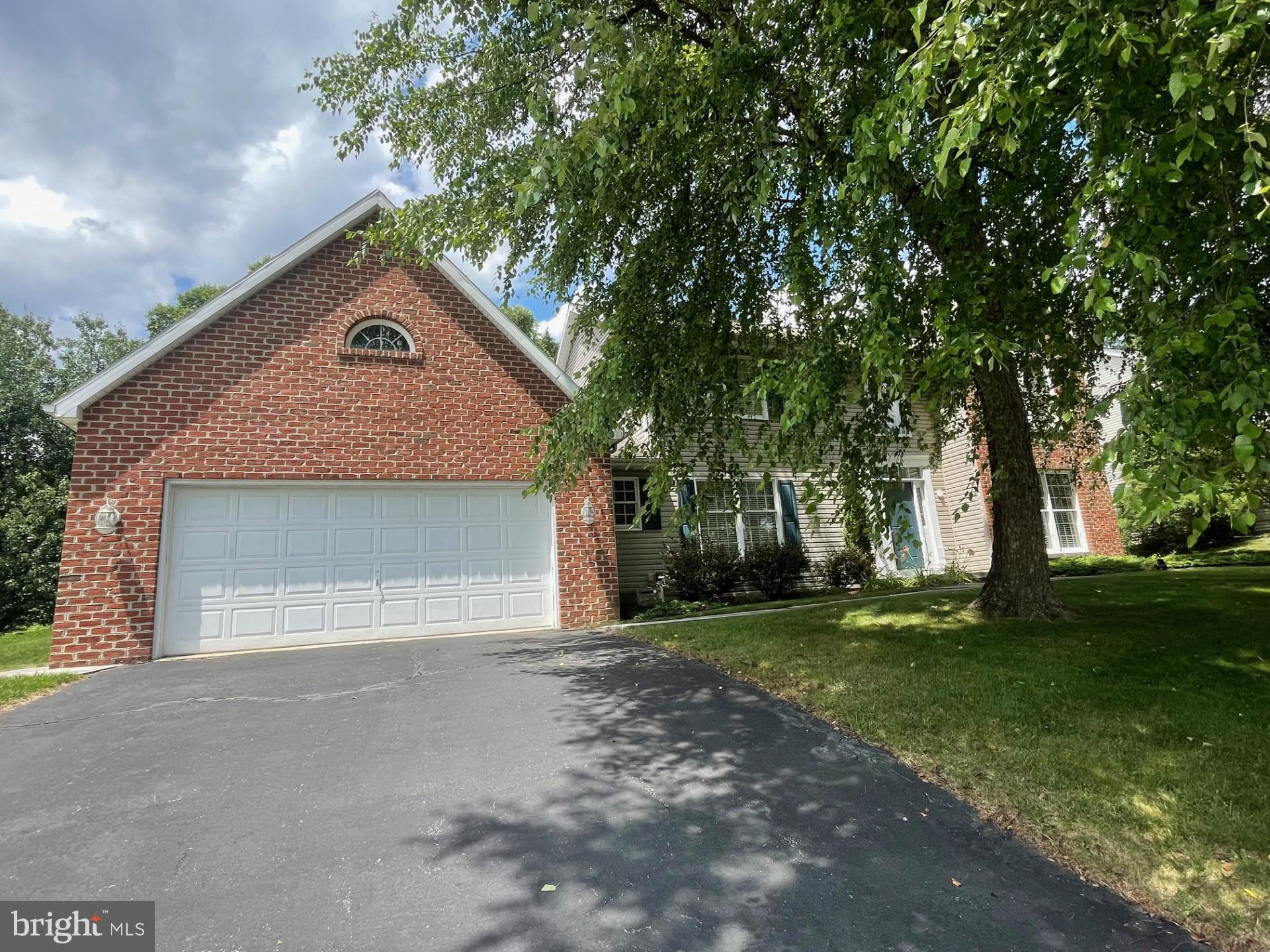 3389 OVERVIEW DRIVE