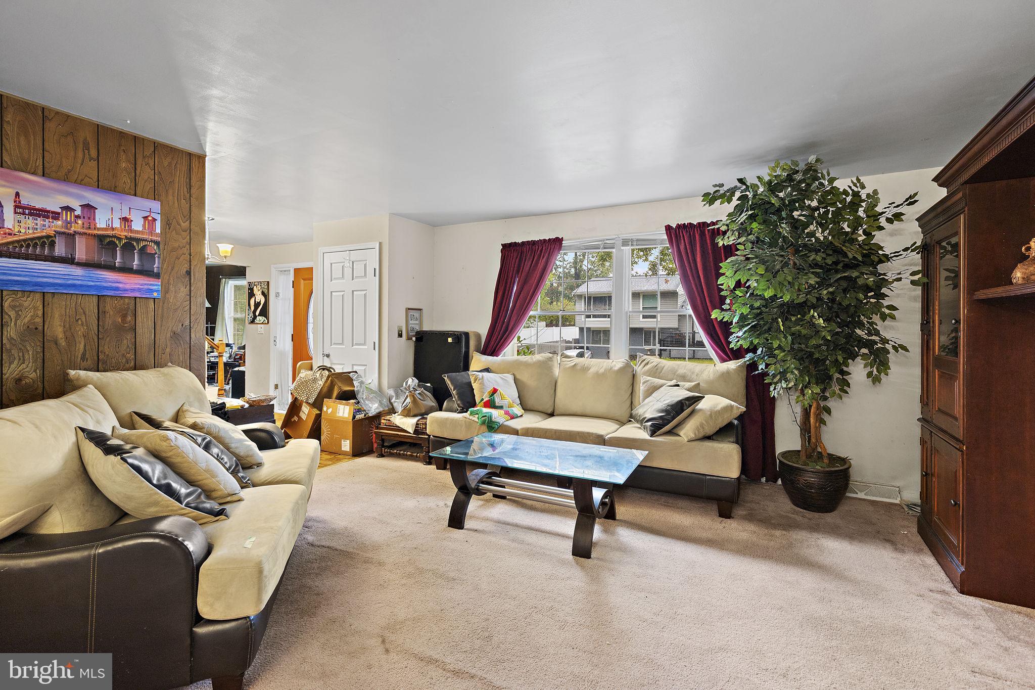 649 PARKLAND PLACE