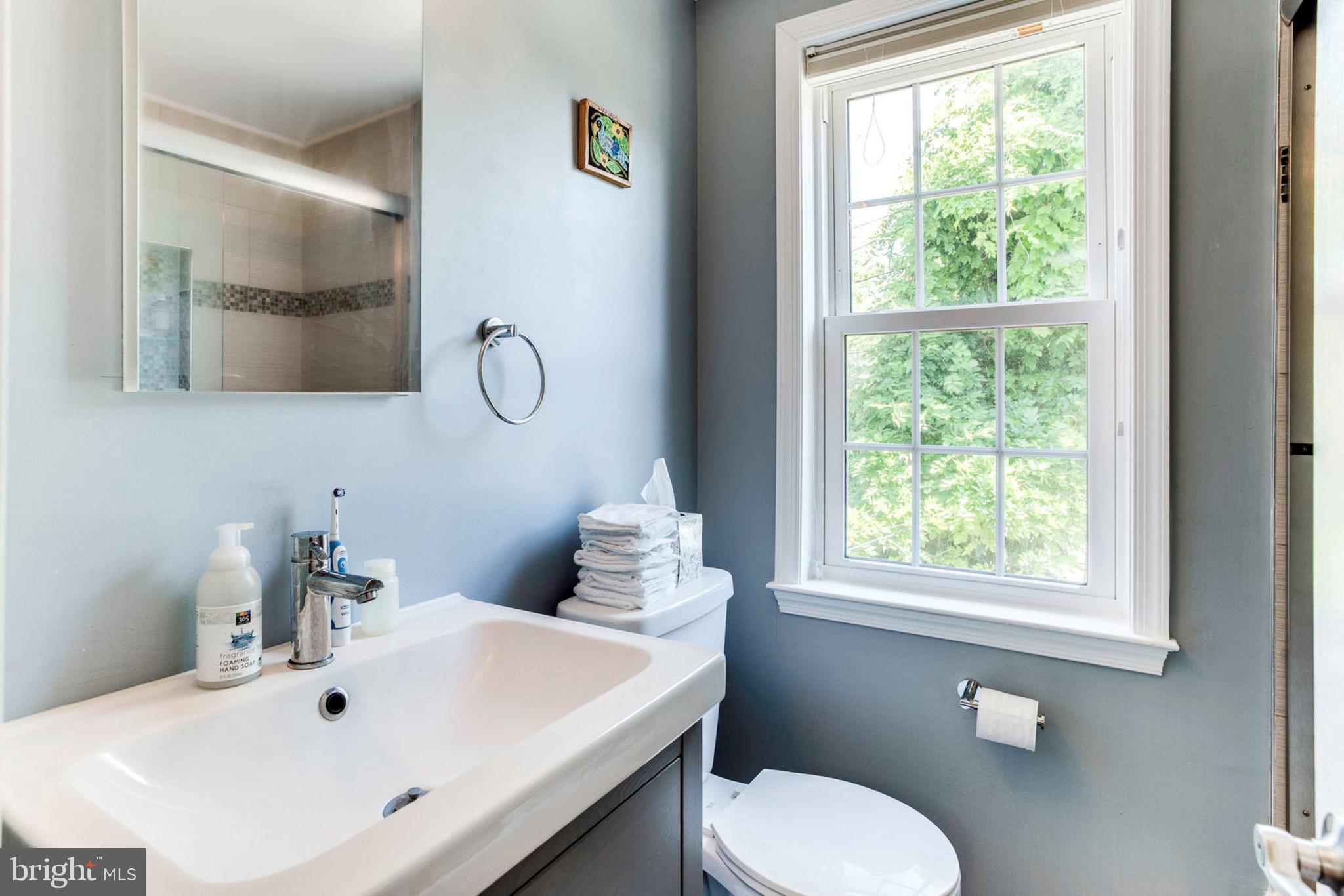 WARWICK VILLAGE - Residential Lease