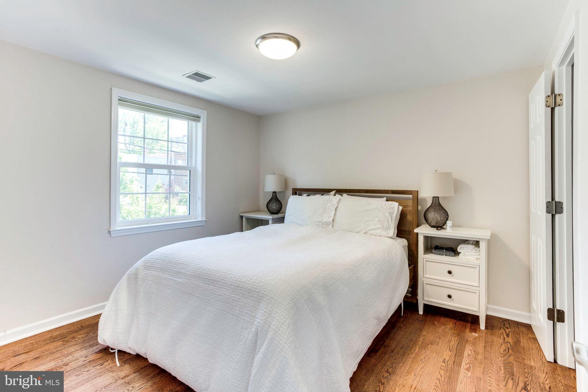 WARWICK VILLAGE - Residential Lease