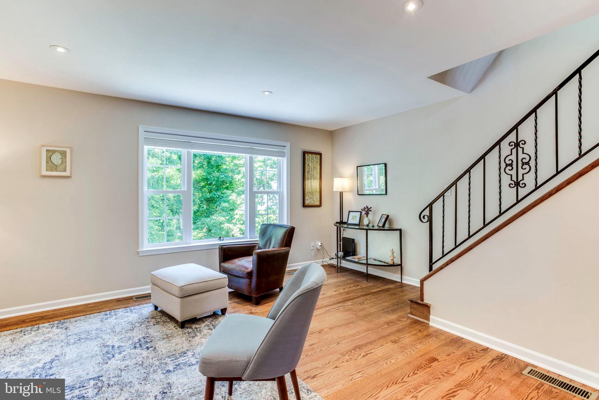 WARWICK VILLAGE - Residential Lease