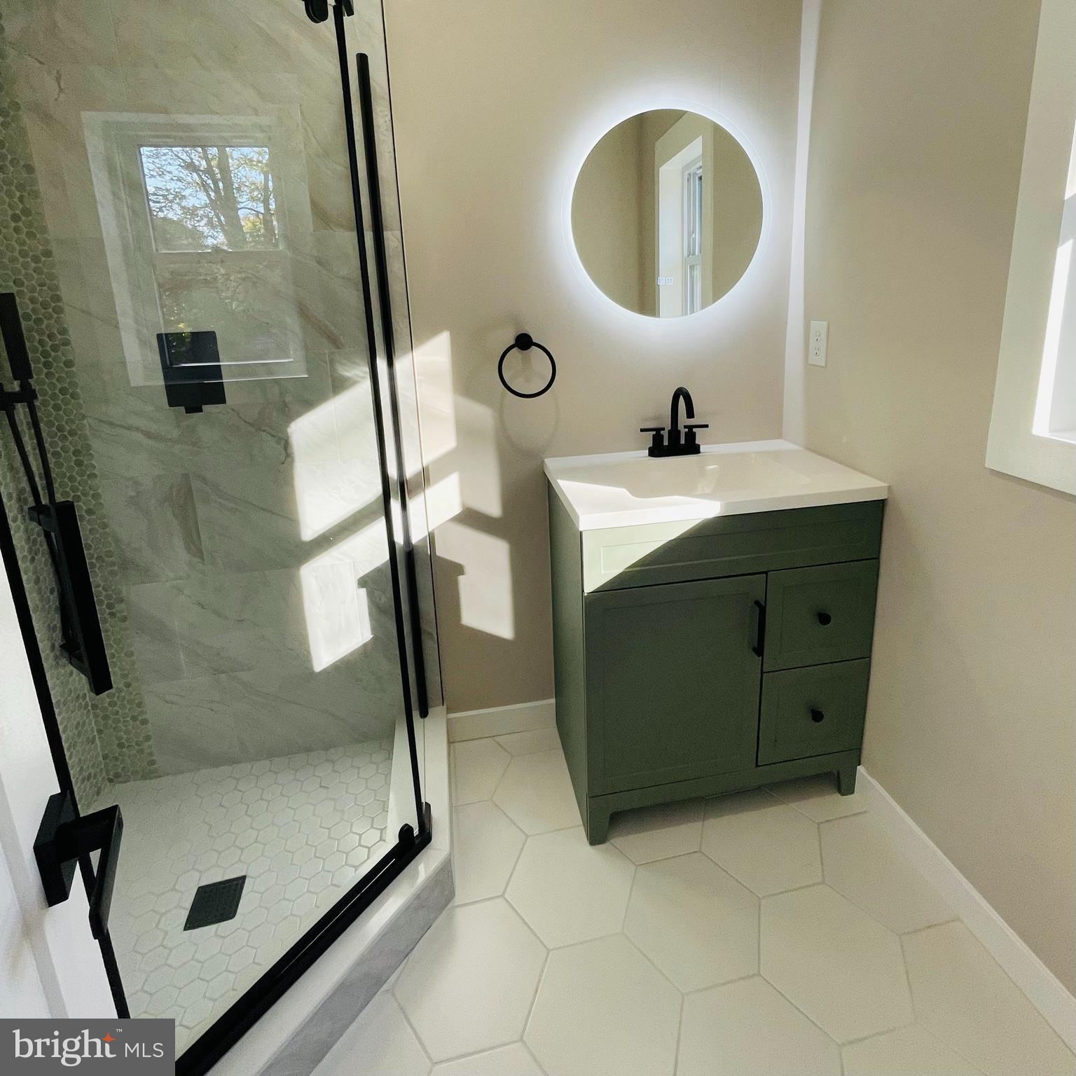 ROCK CREEK PALISADES - Residential