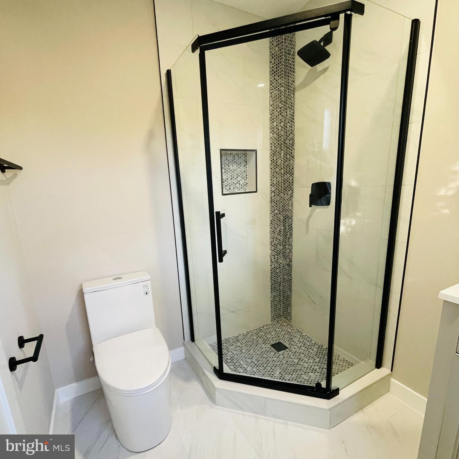 ROCK CREEK PALISADES - Residential