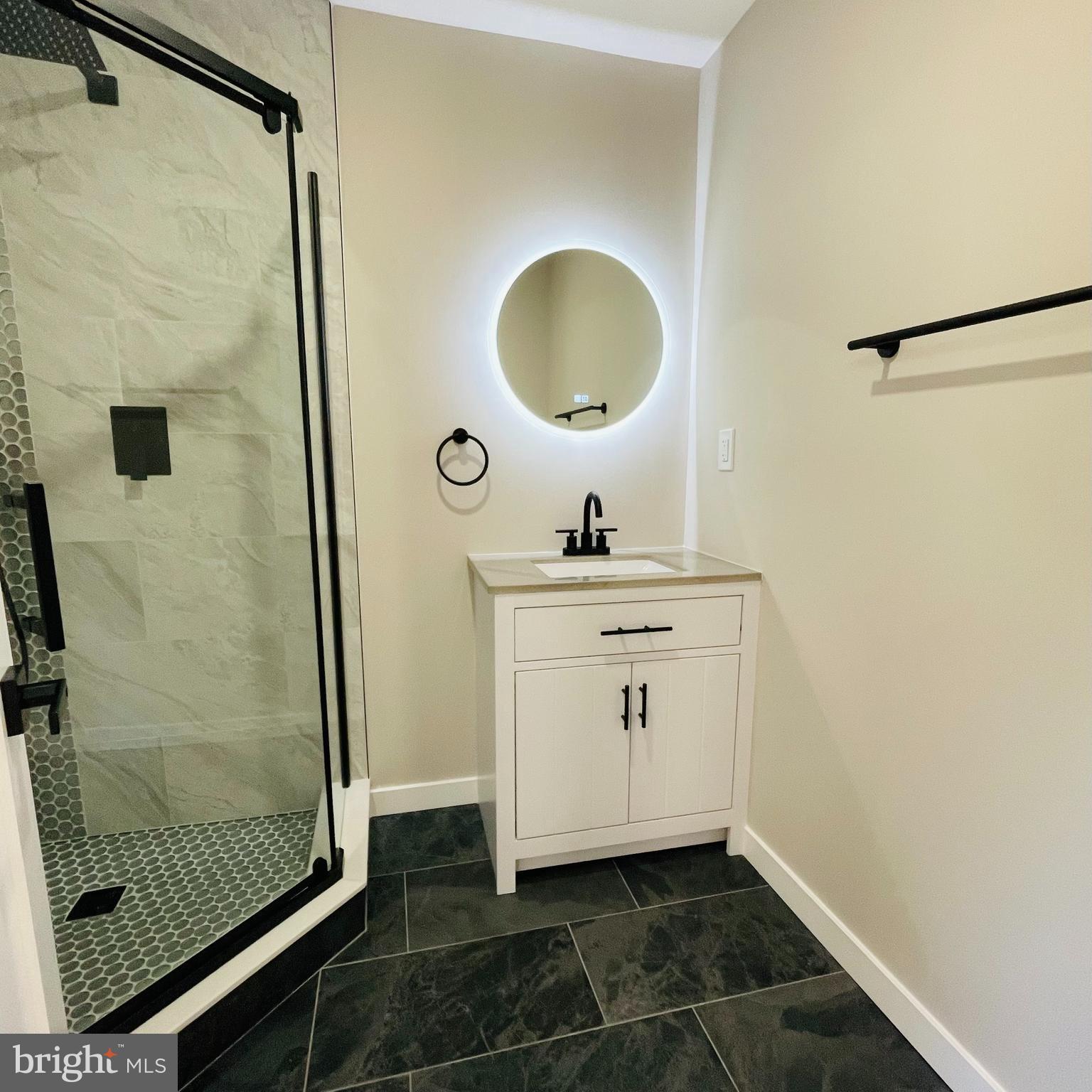 ROCK CREEK PALISADES - Residential