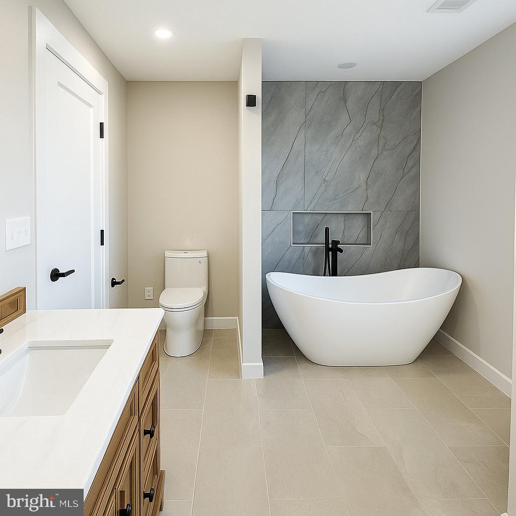 ROCK CREEK PALISADES - Residential