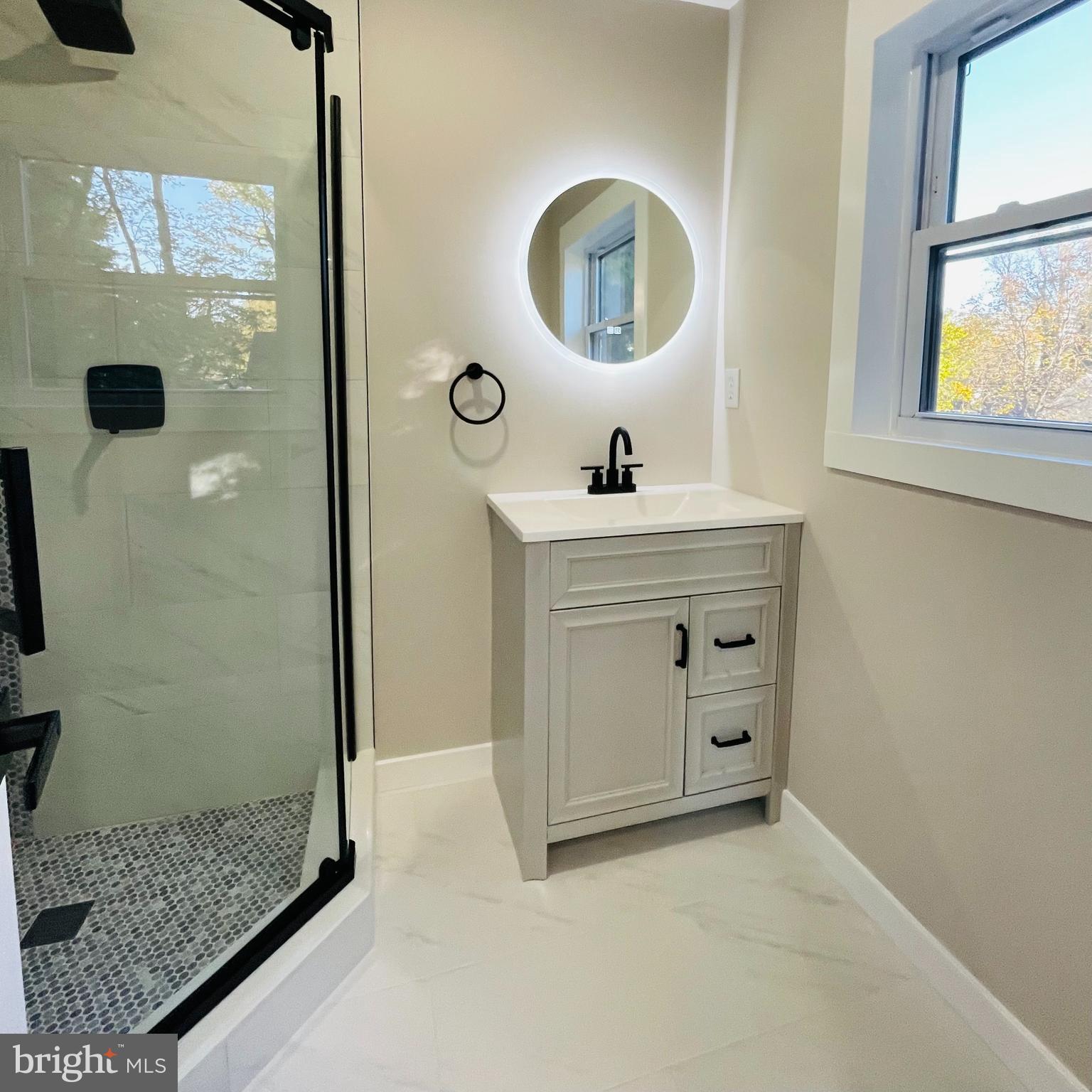 ROCK CREEK PALISADES - Residential