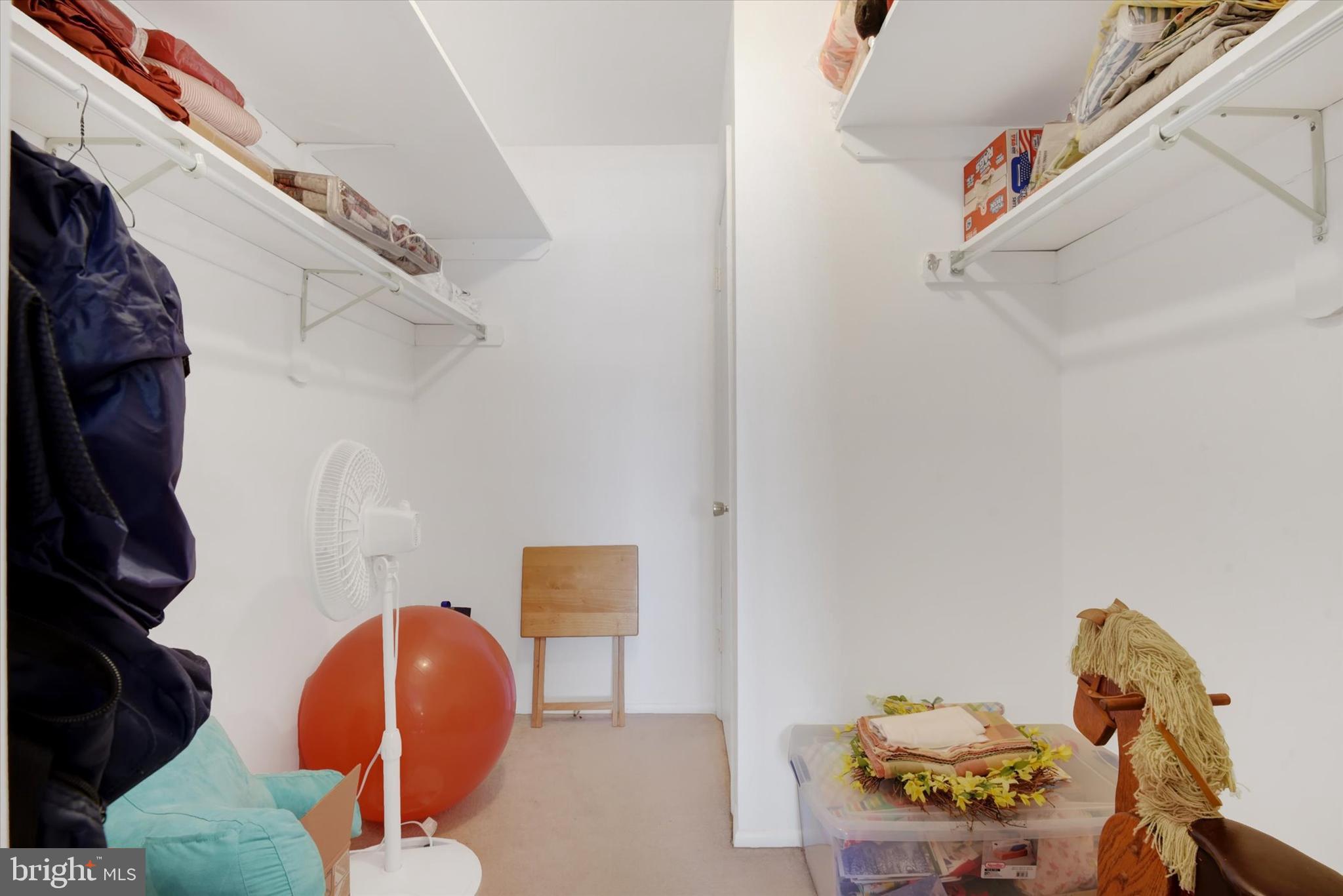 ROBERTS FIELD - Residential