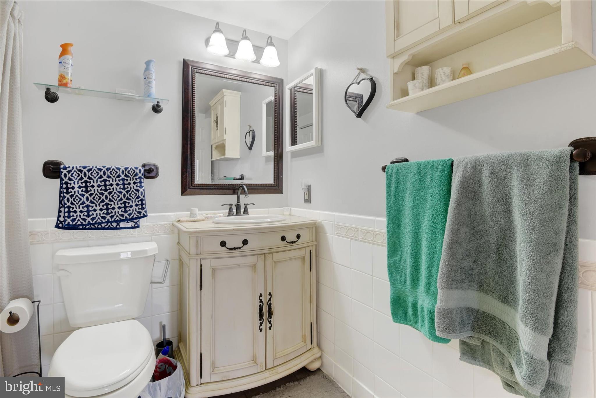 ROBERTS FIELD - Residential