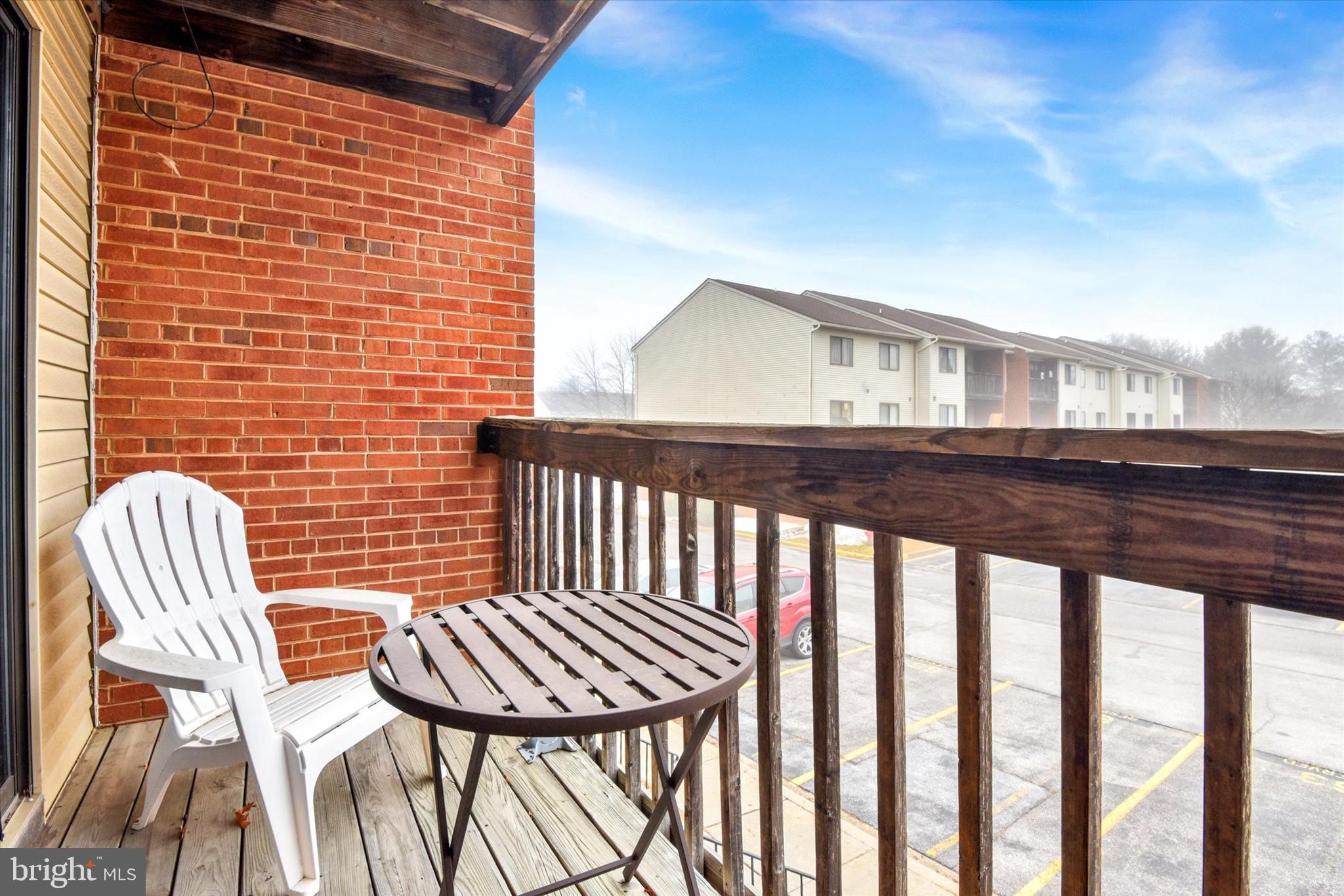 ROBERTS FIELD - Residential