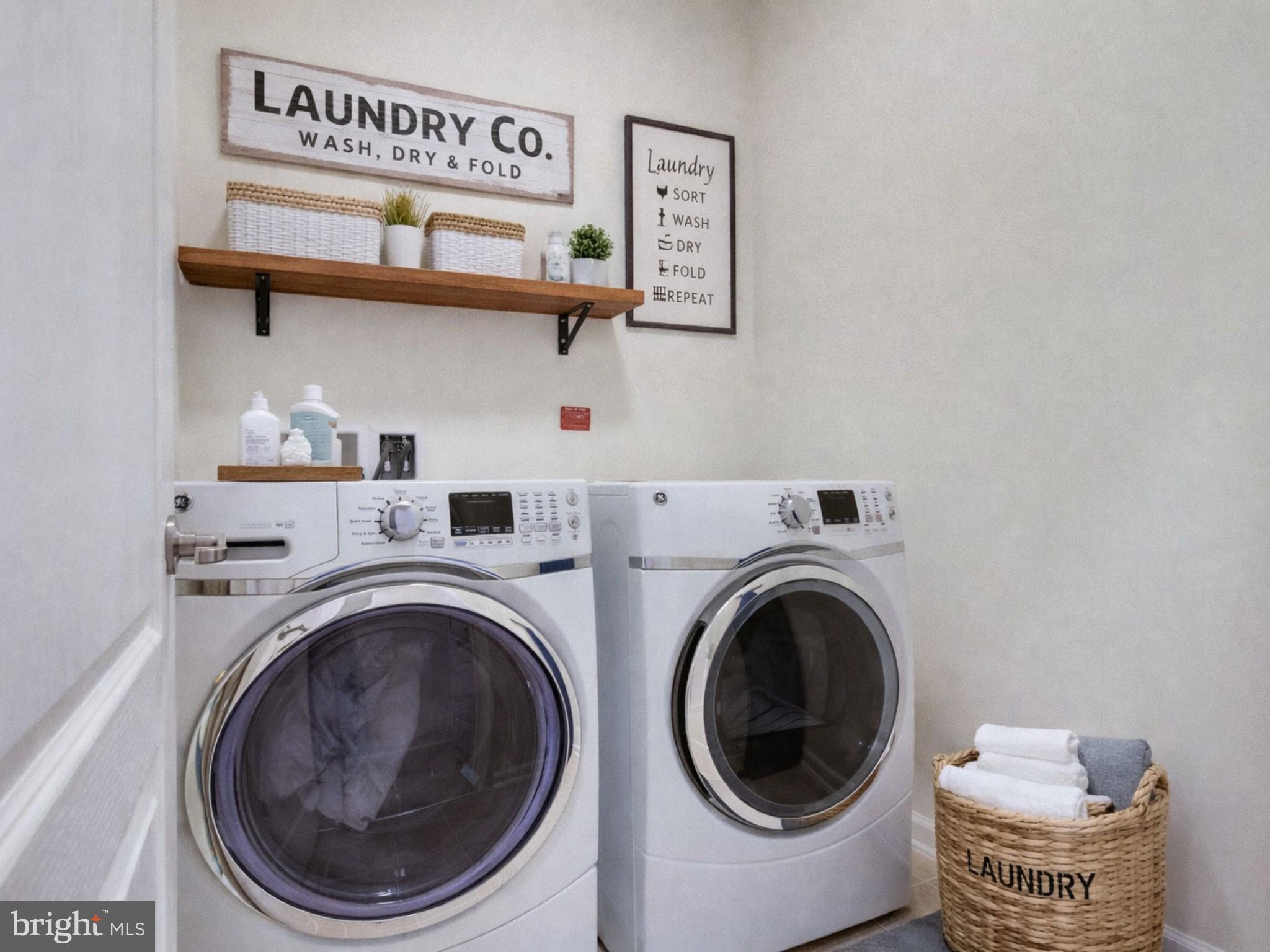 DANE RIDGE - Residential