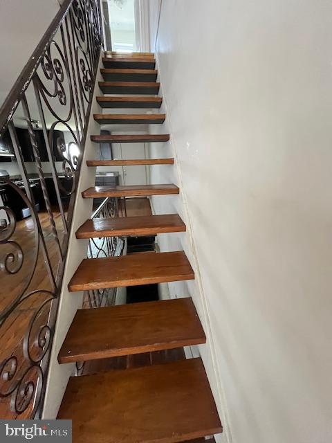 PHILADELPHIA (SOUTH) - Residential Lease