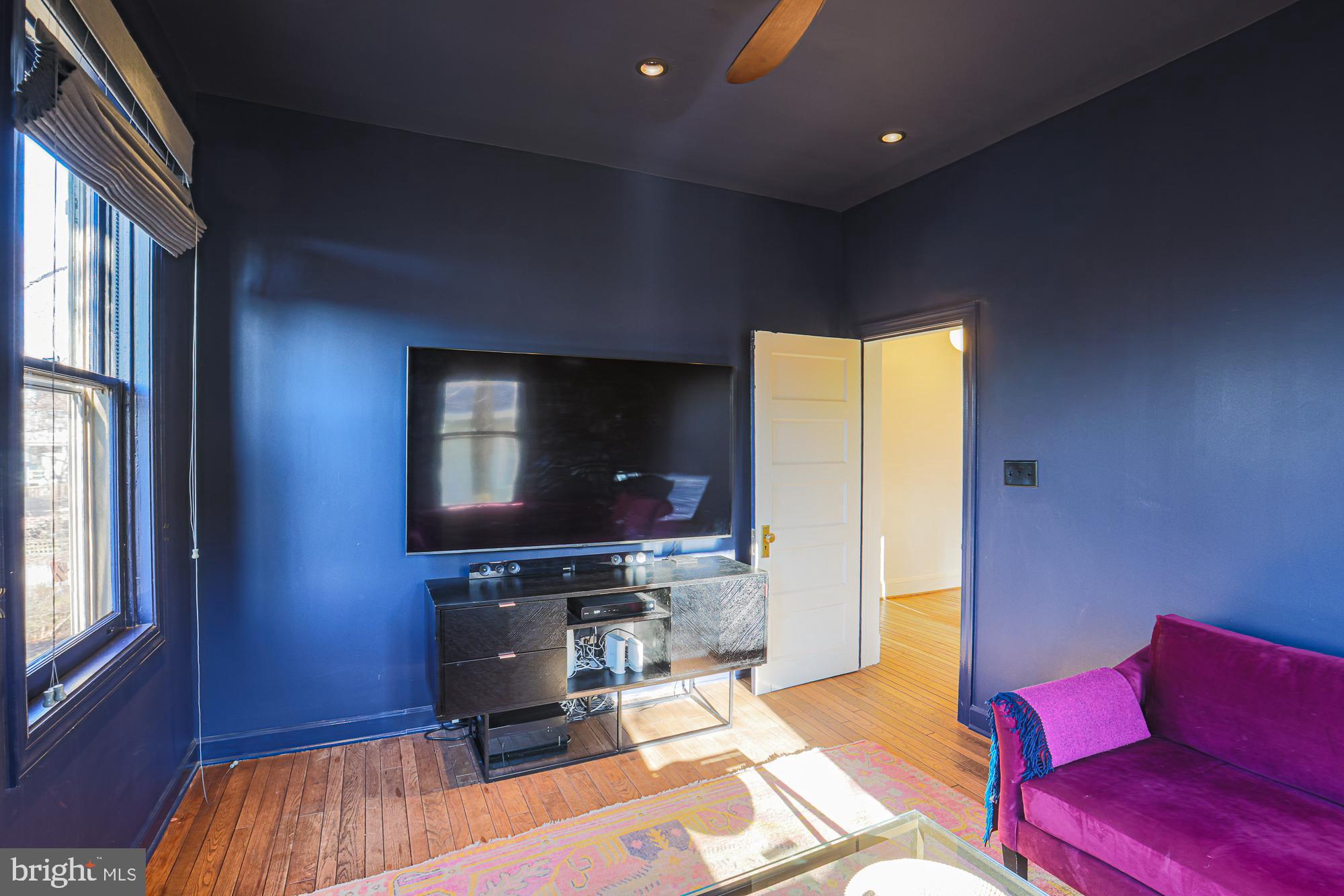 MOUNT WASHINGTON - Residential