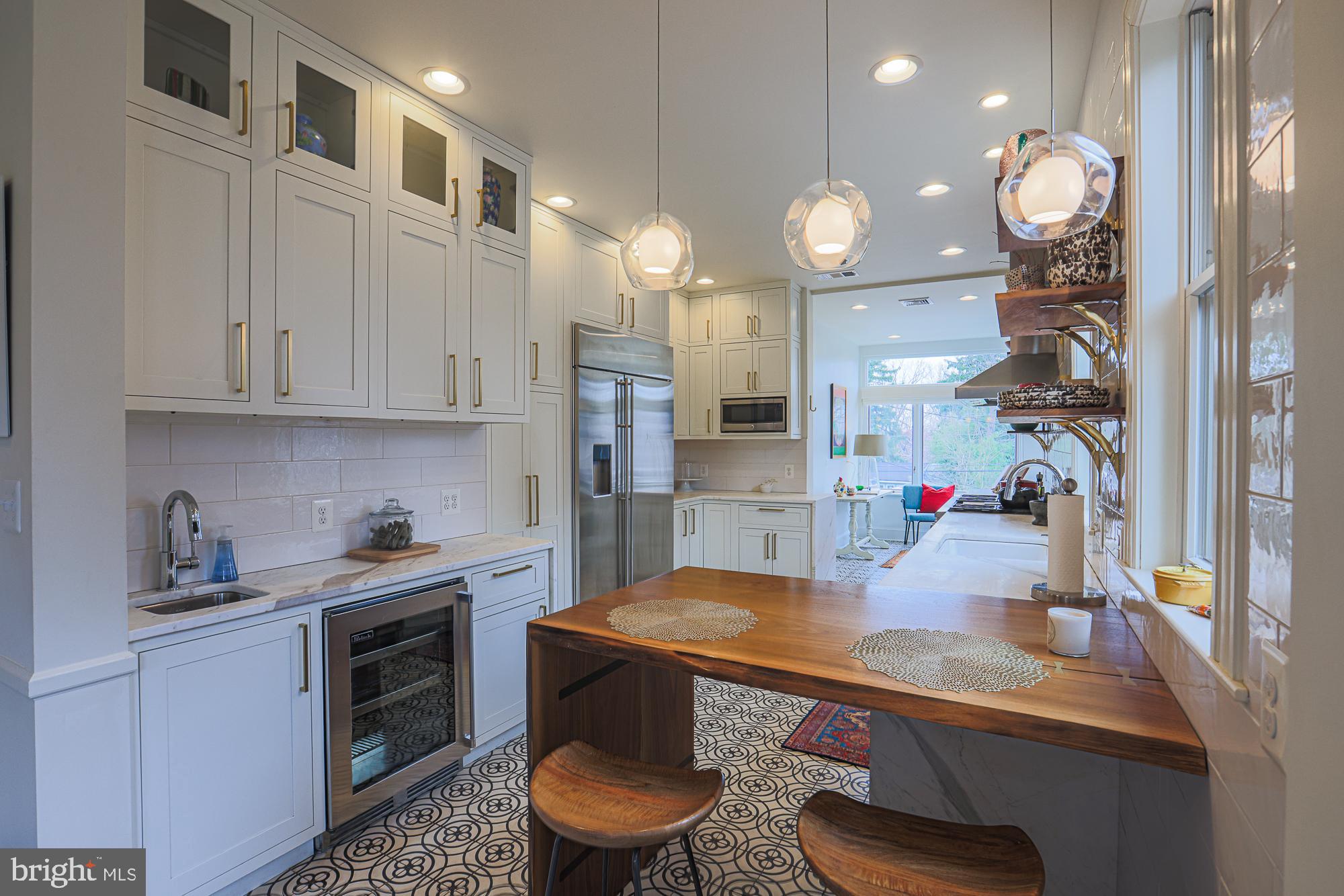 MOUNT WASHINGTON - Residential