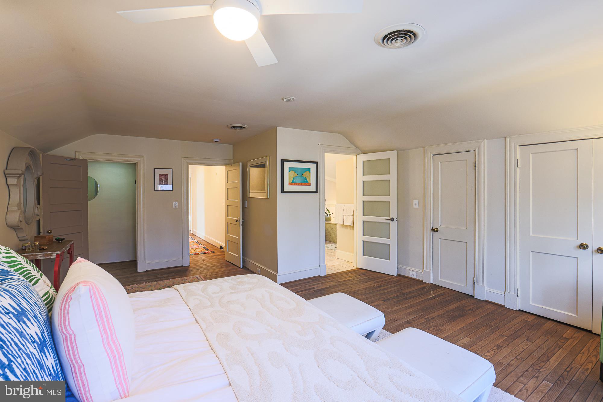 MOUNT WASHINGTON - Residential