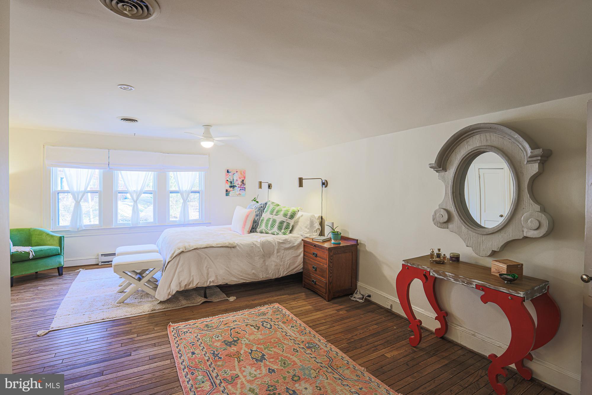 MOUNT WASHINGTON - Residential