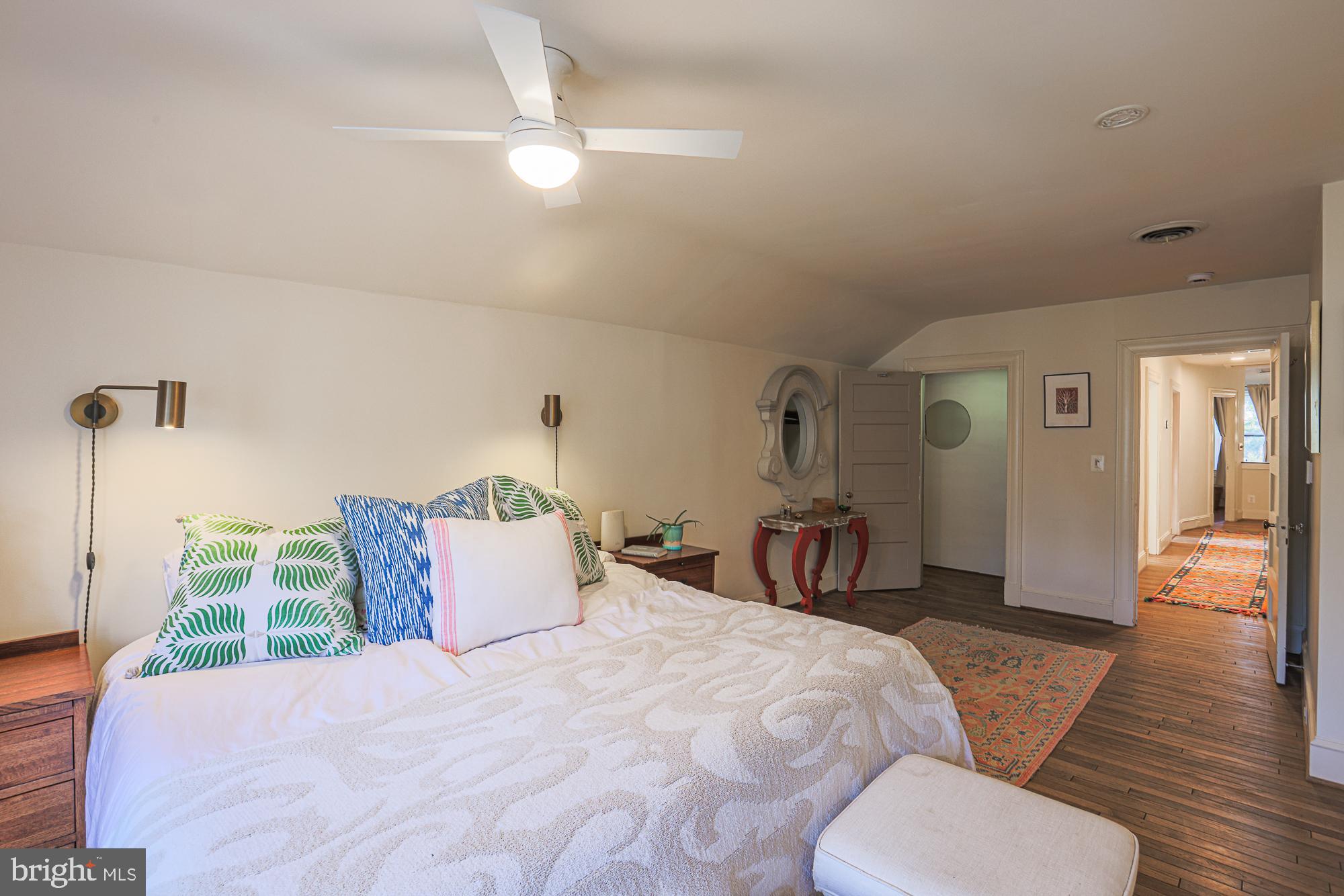 MOUNT WASHINGTON - Residential