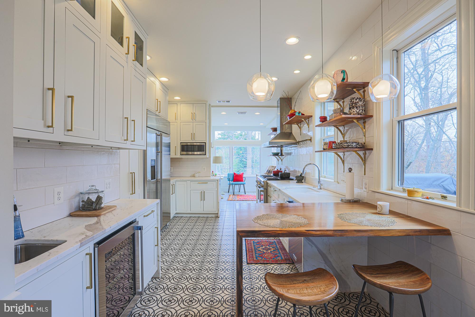 MOUNT WASHINGTON - Residential