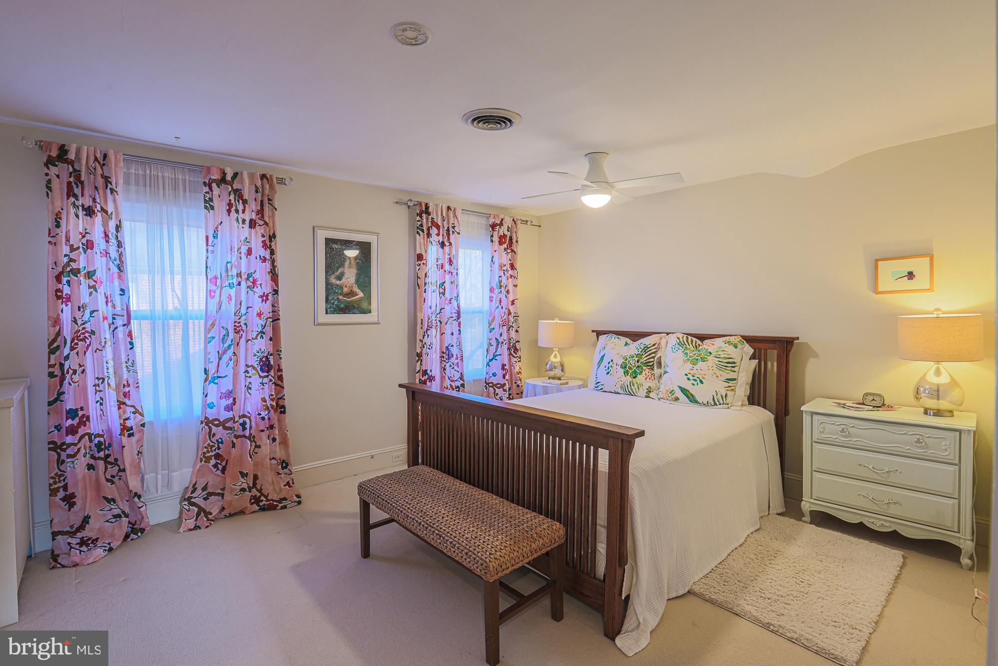 MOUNT WASHINGTON - Residential