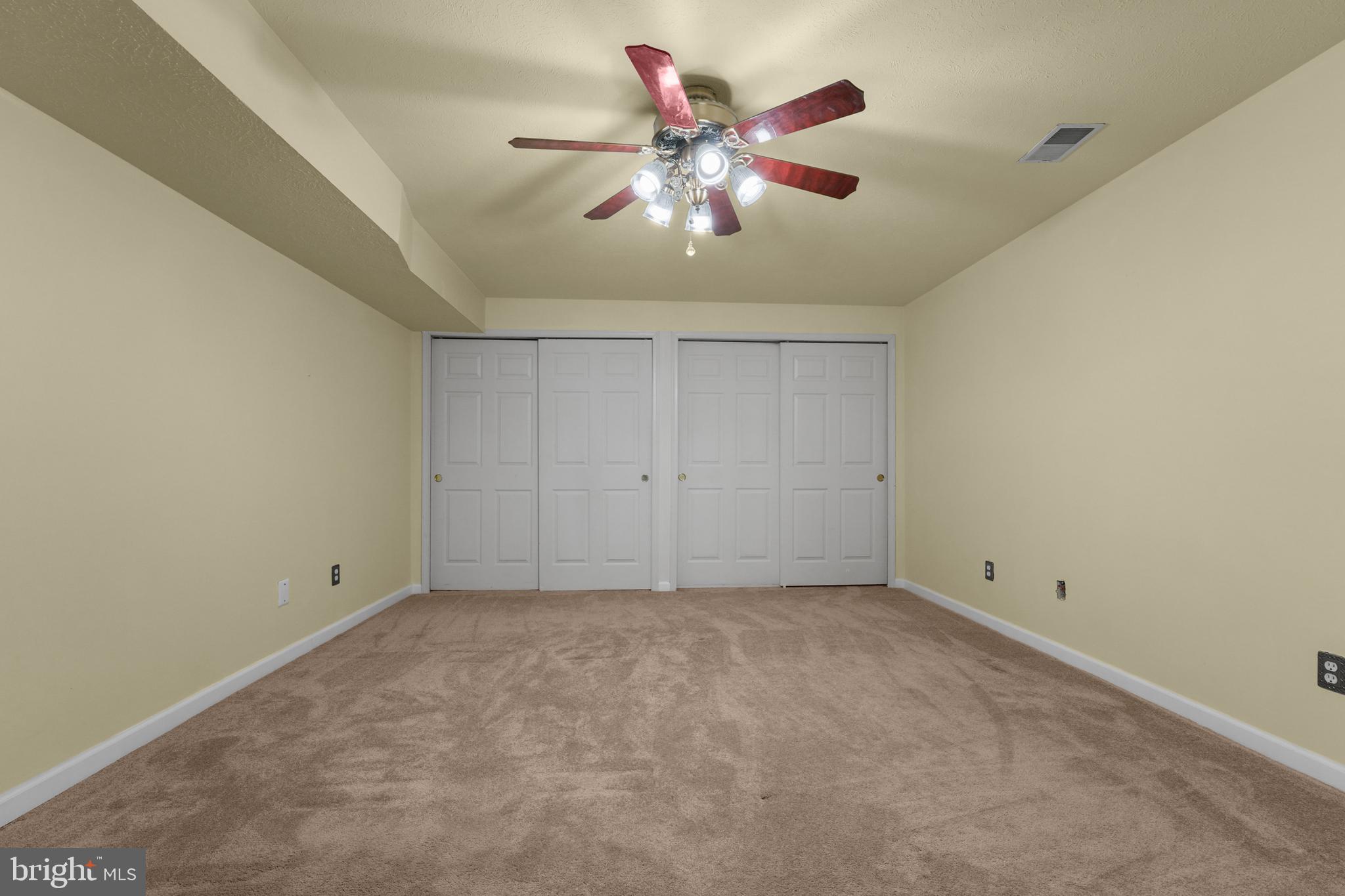 SHEFFIELD MANOR - Residential