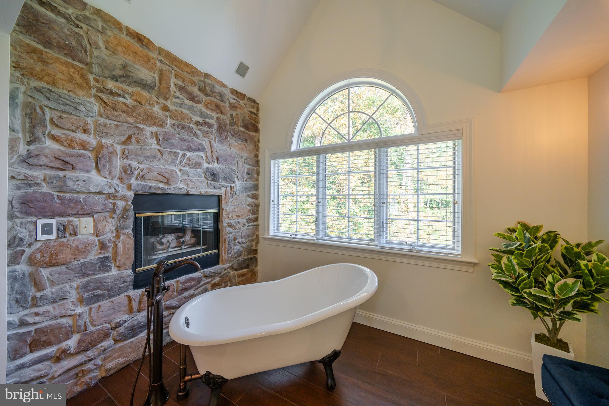 GLENWOOD ESTATES - Residential