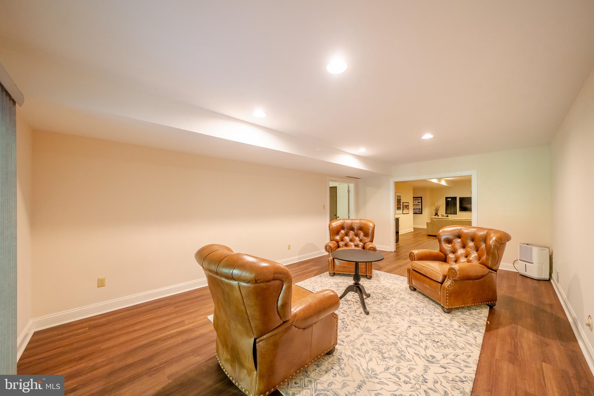 GLENWOOD ESTATES - Residential