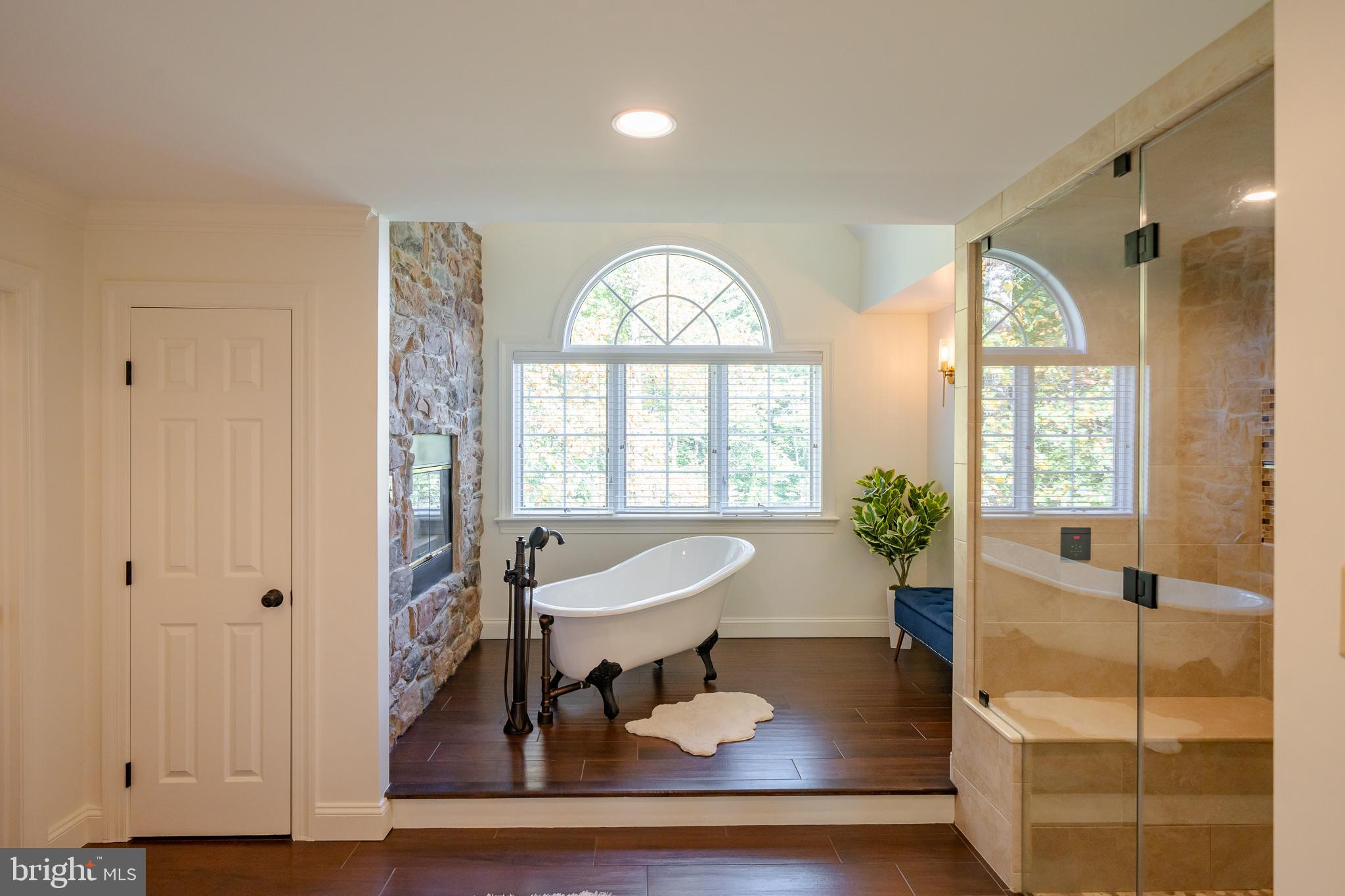 GLENWOOD ESTATES - Residential