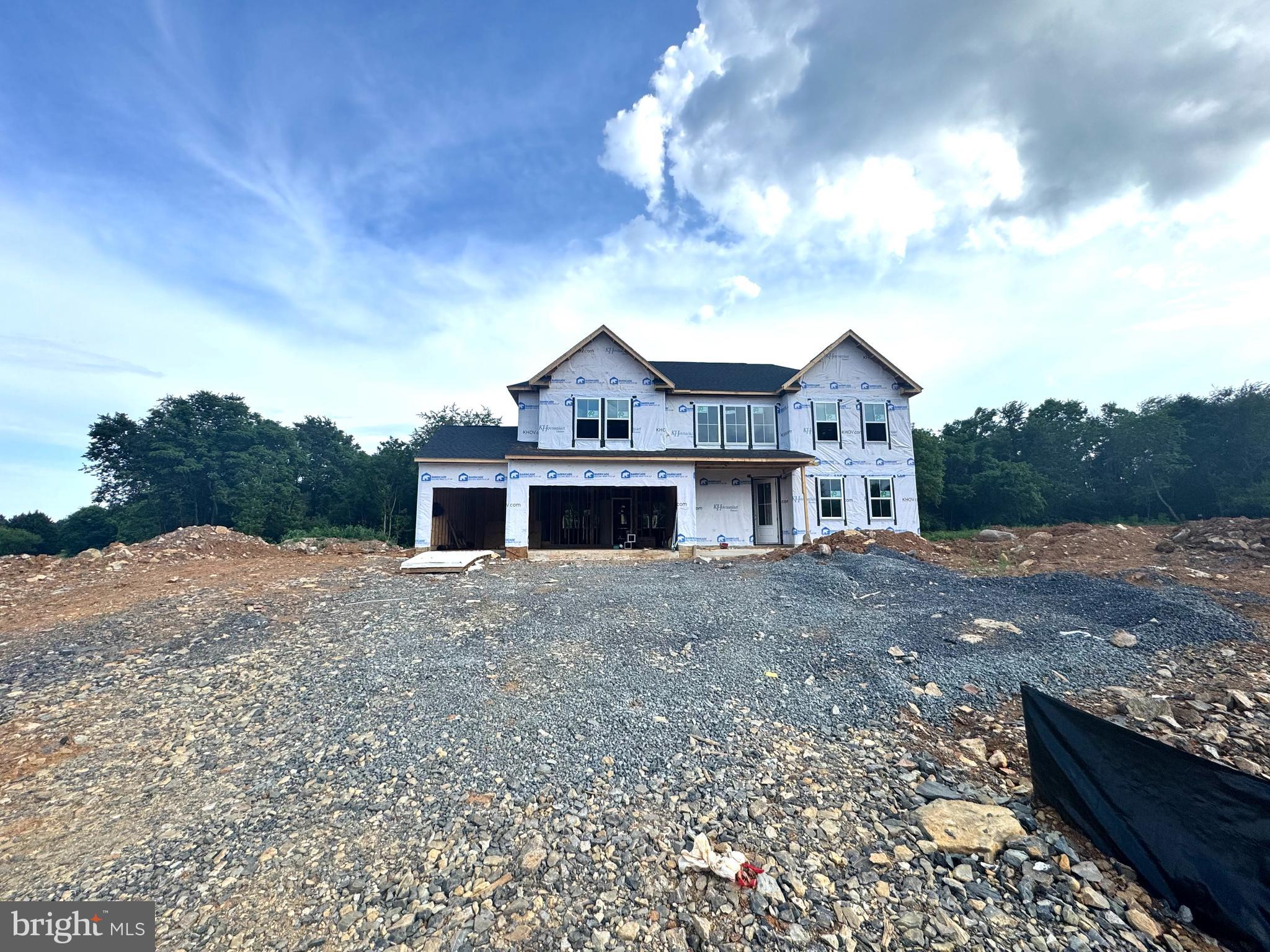 ESTATES OF TUSCARORA - Residential