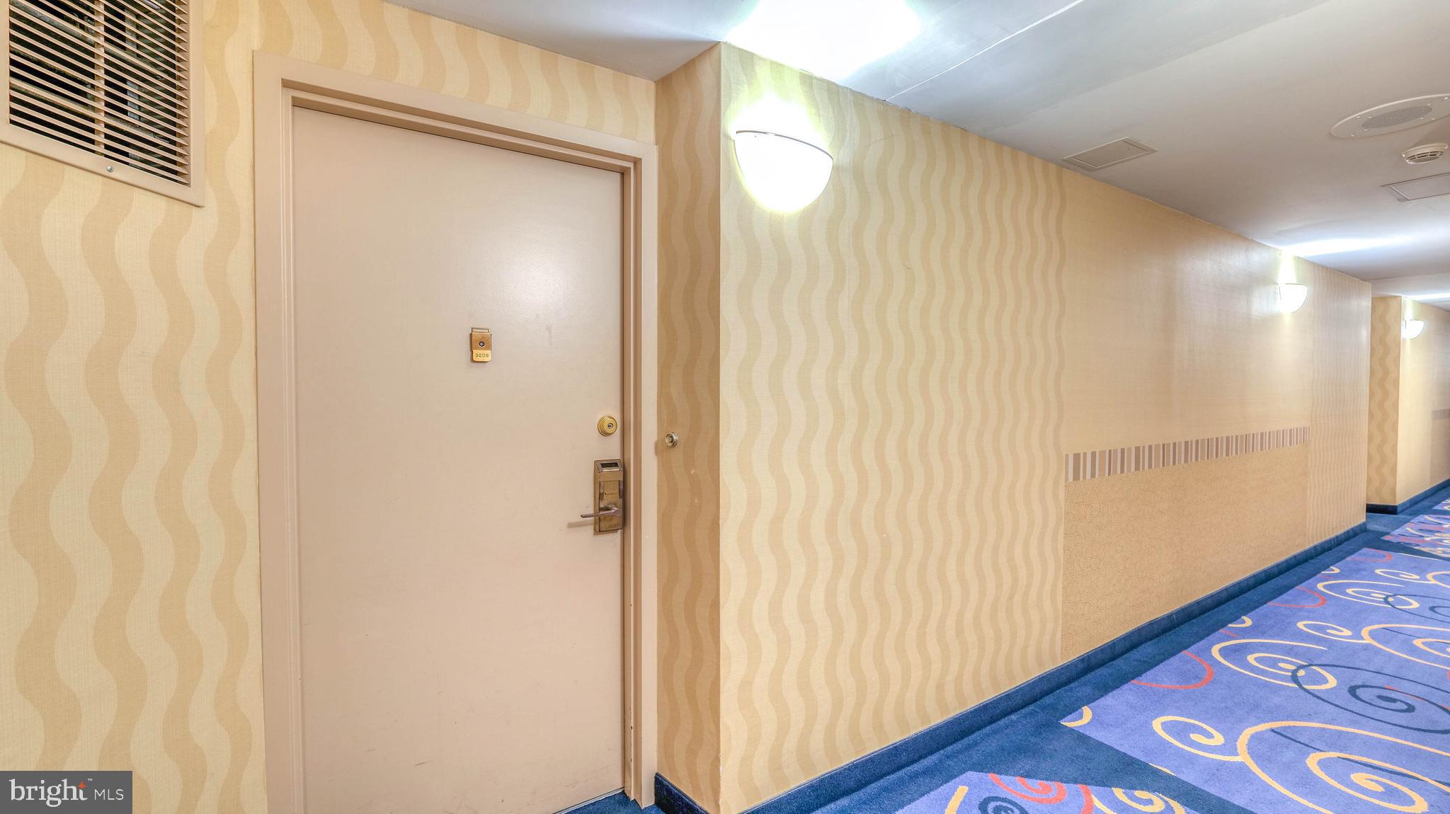 3101 BOARDWALK 3208-2