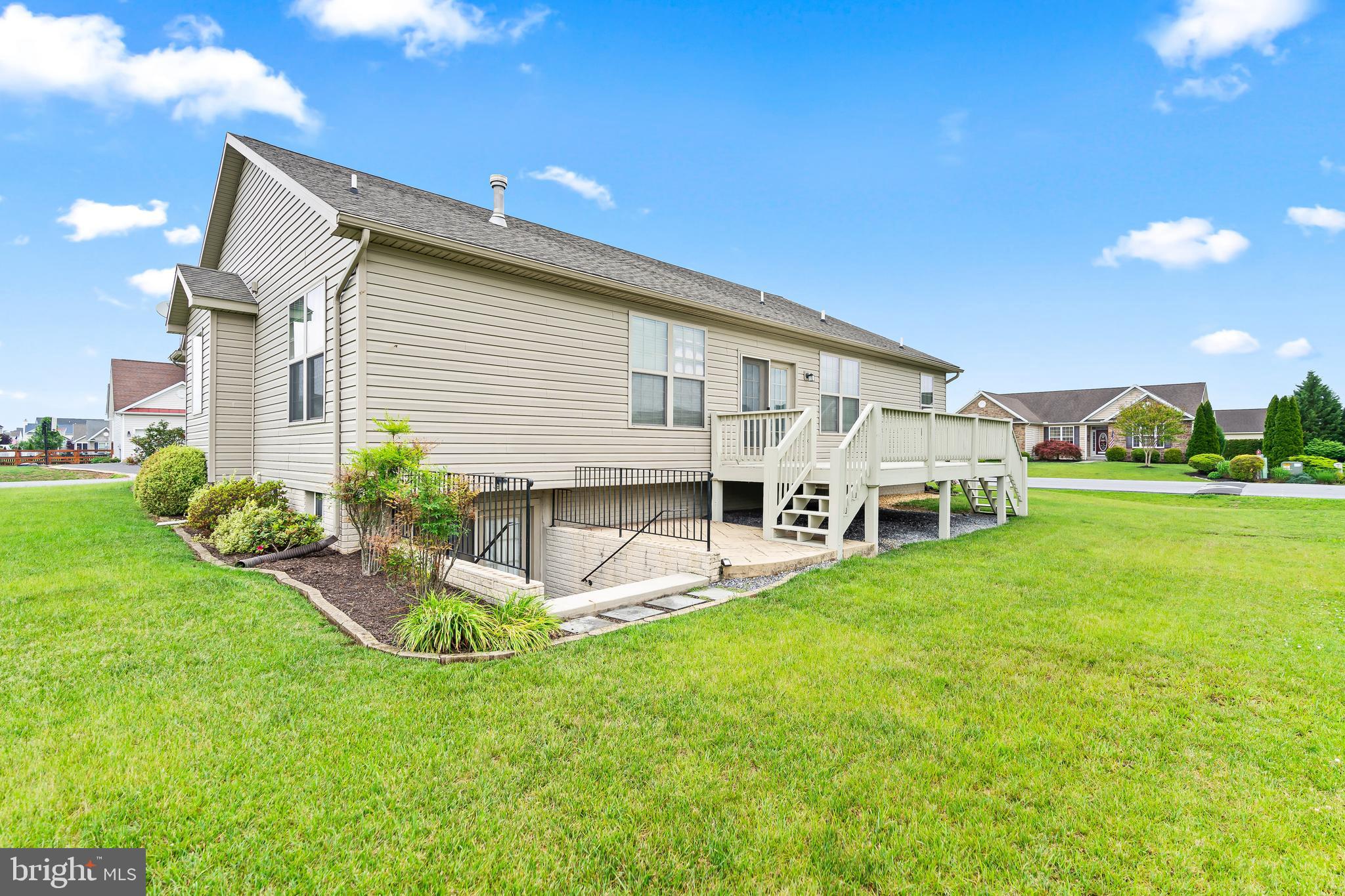 BRIDLE CREEK - Residential