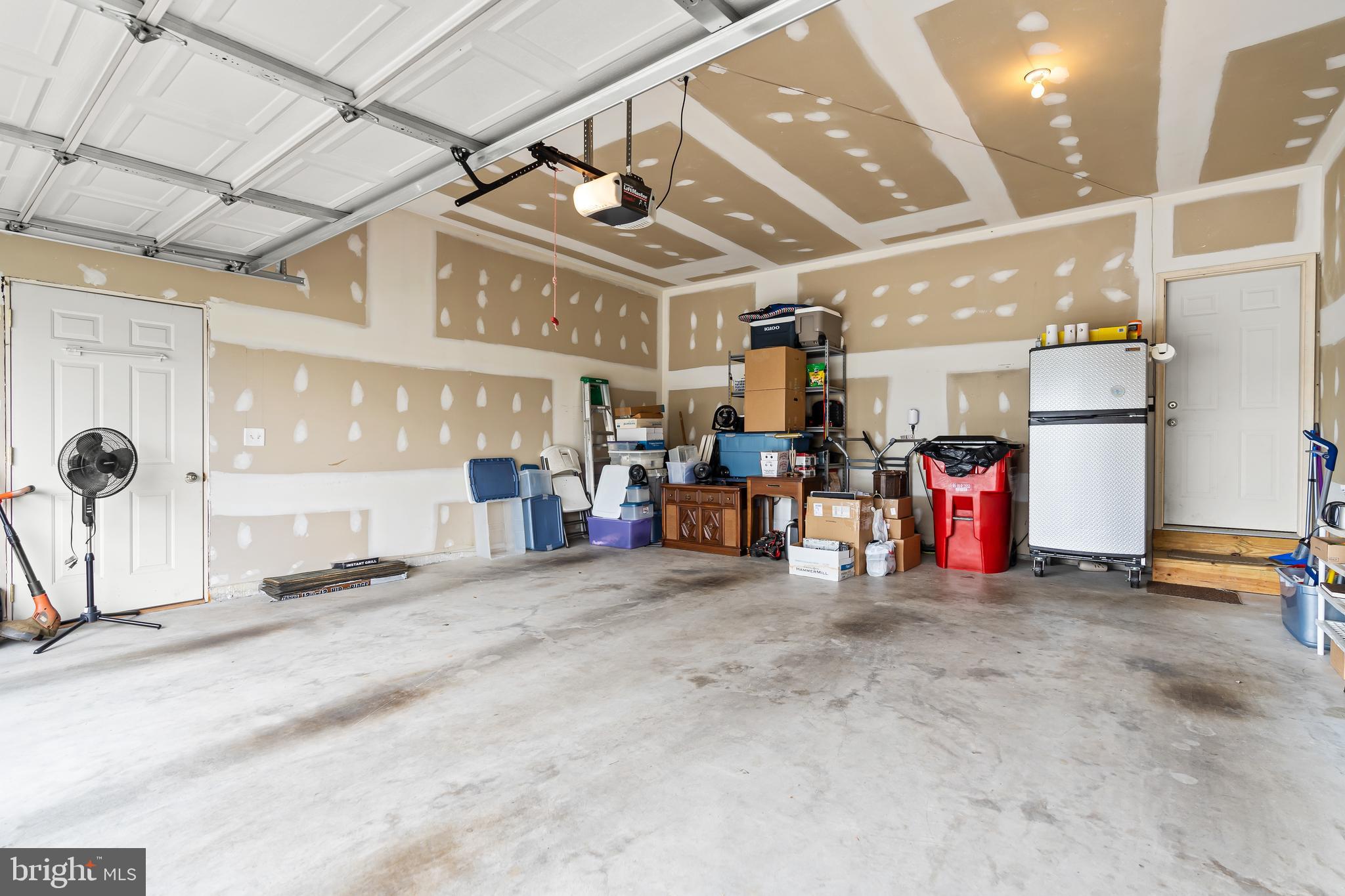 BRIDLE CREEK - Residential