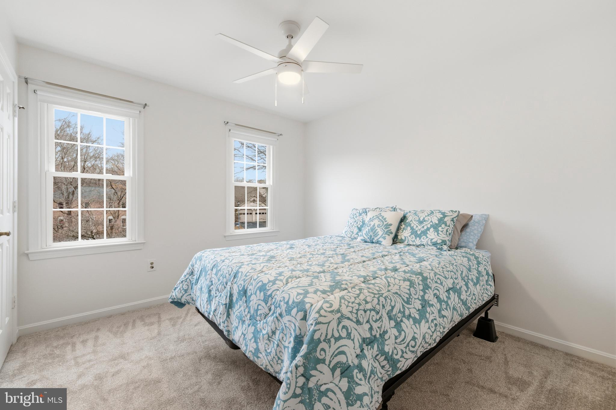 CHURCHILL - Residential