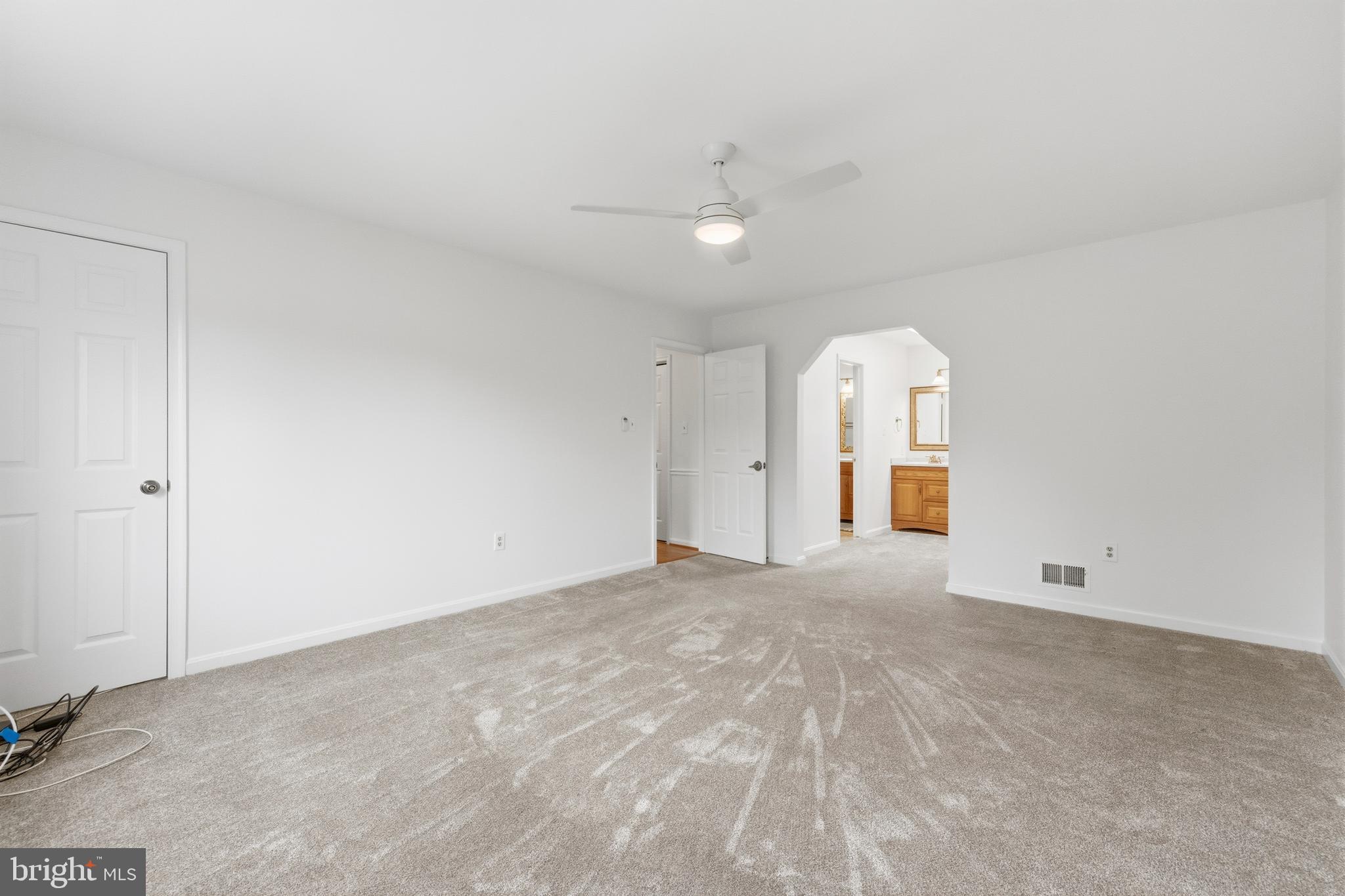 CHURCHILL - Residential