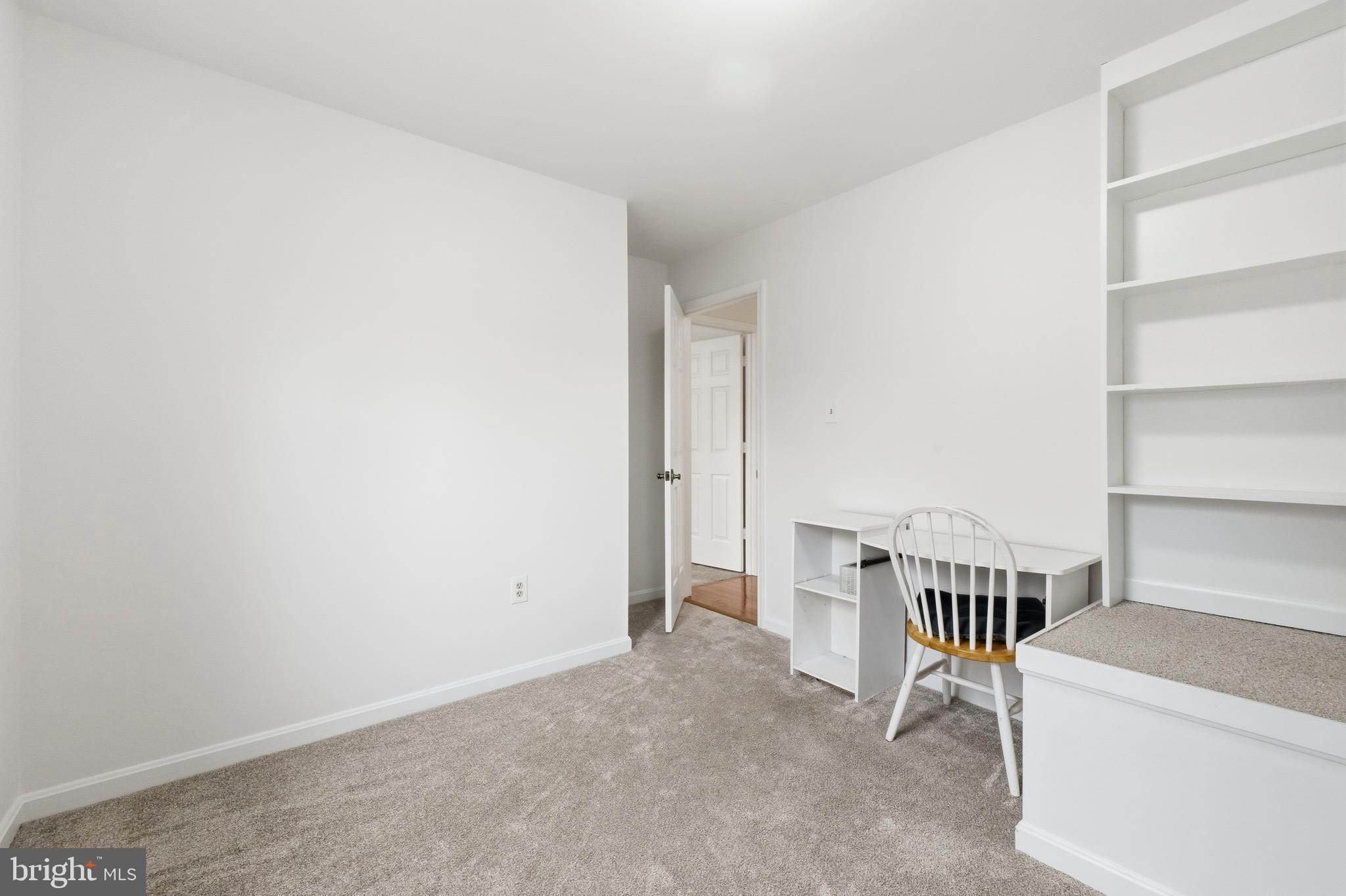 CHURCHILL - Residential