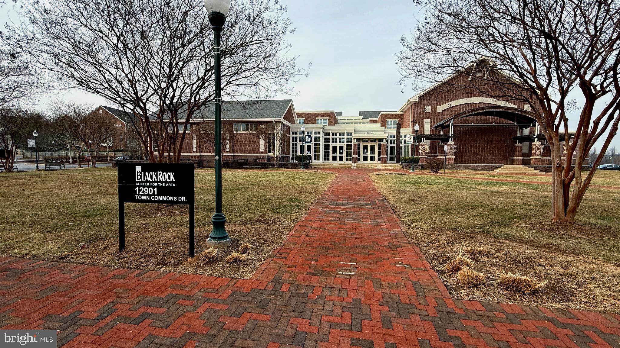 CHURCHILL - Residential