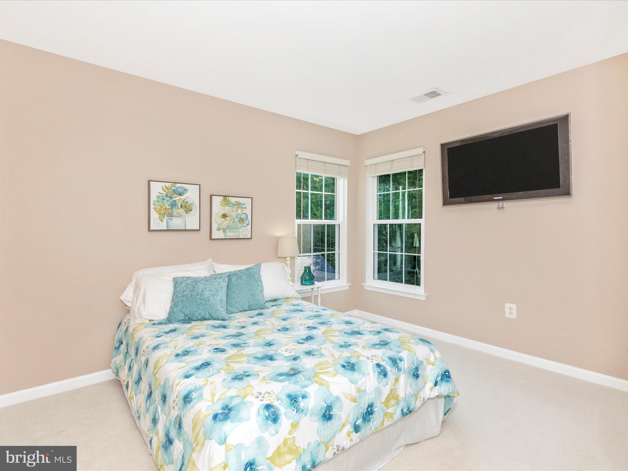 VILLAGES OF URBANA - Residential