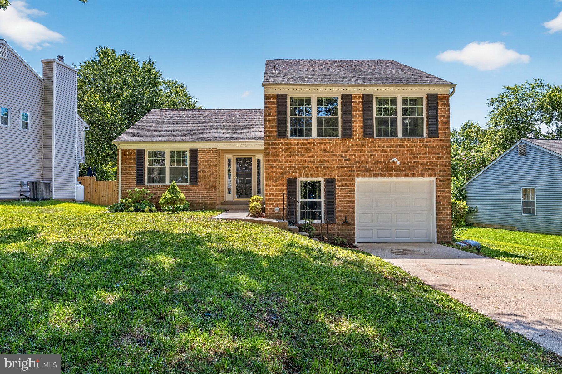 281 YALE COURT