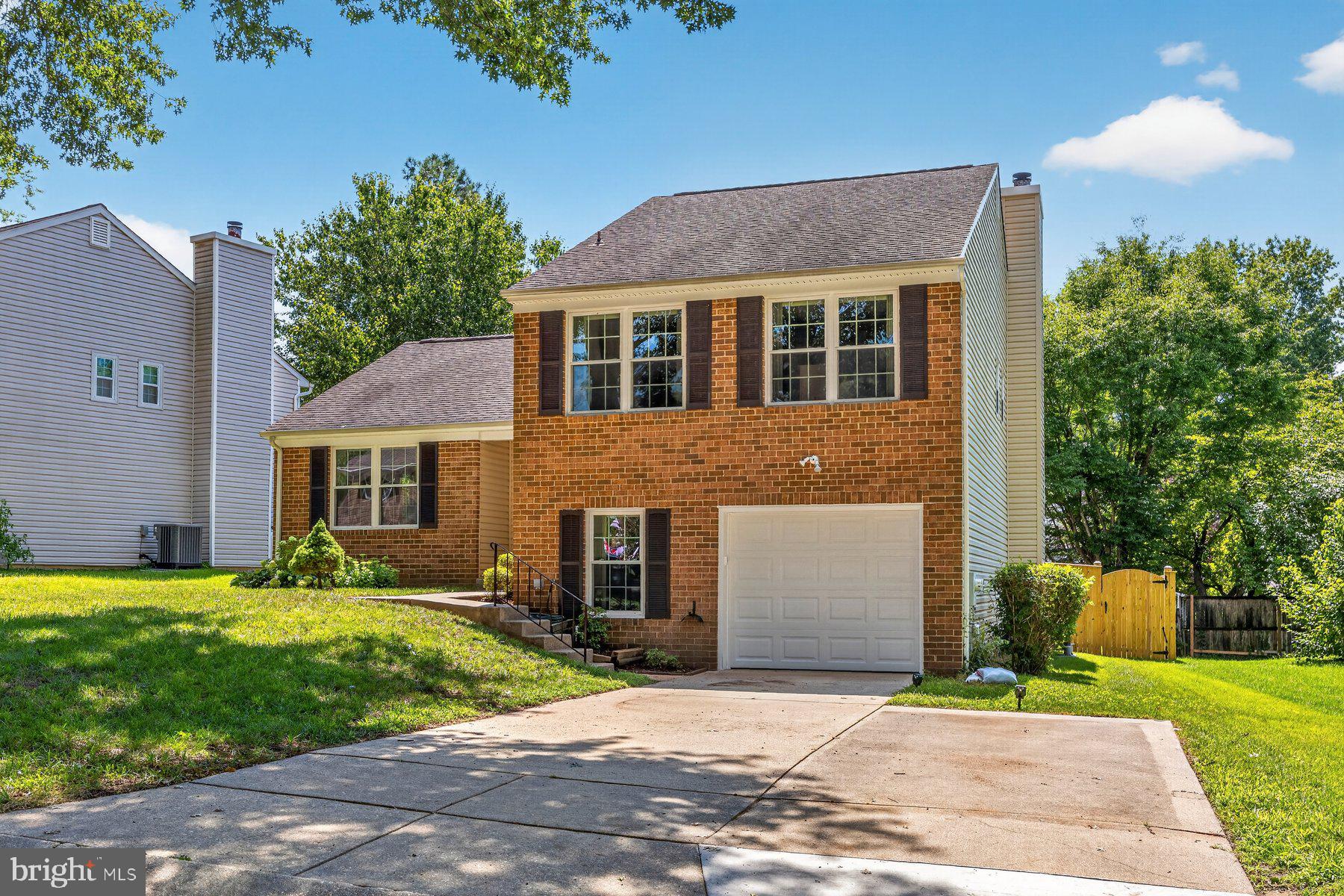281 YALE COURT
