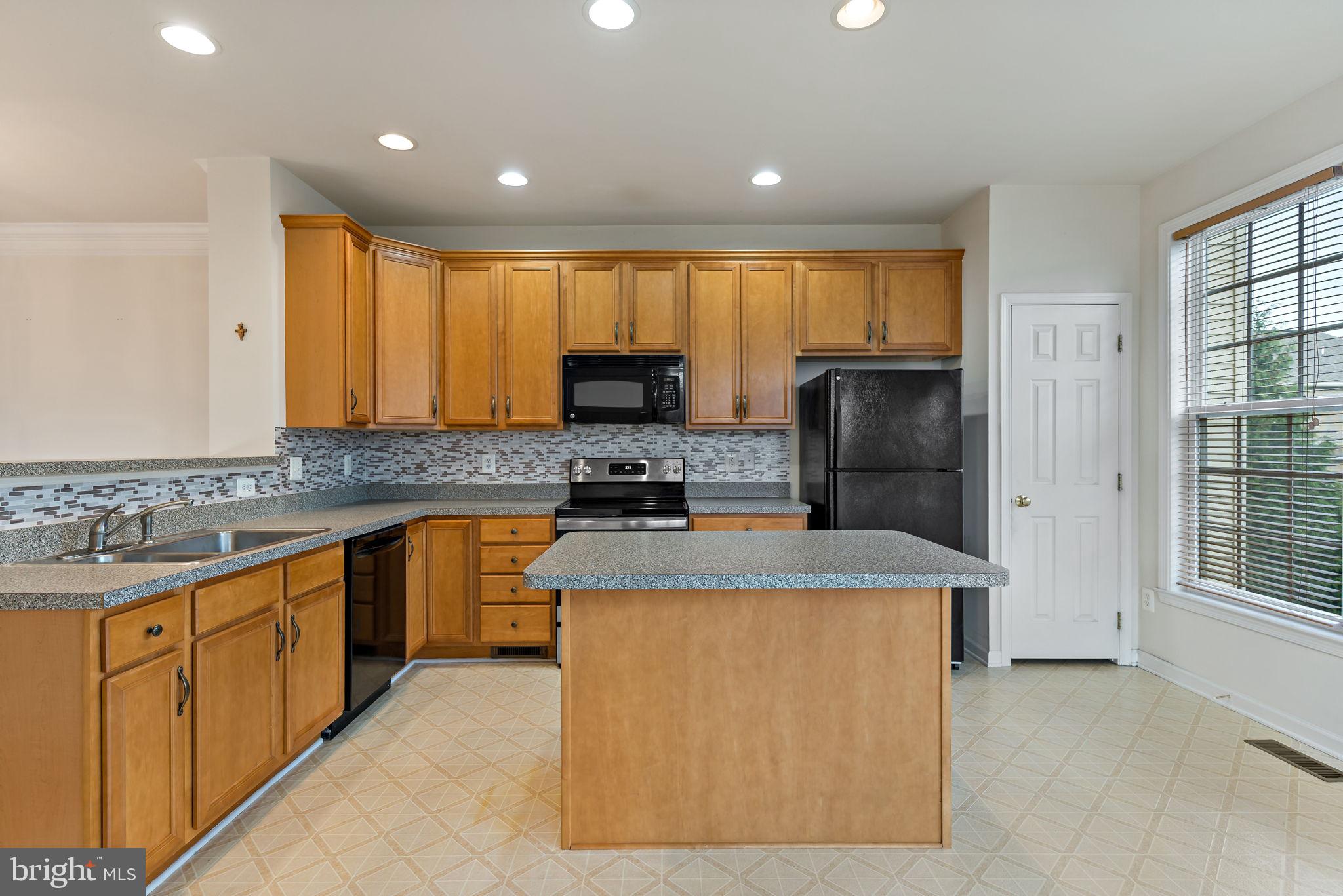 MARTINSBURG STATION - Residential