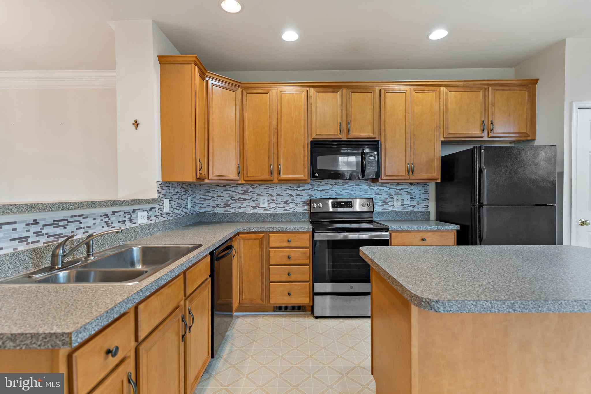 MARTINSBURG STATION - Residential