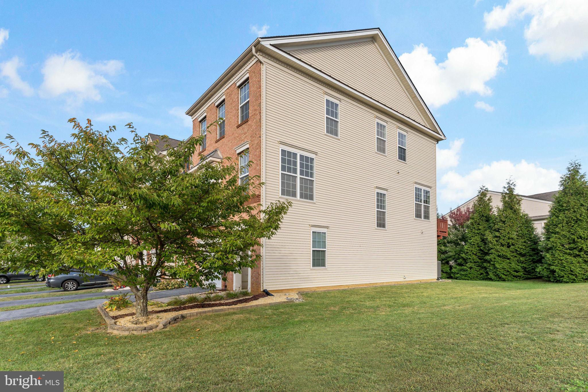 MARTINSBURG STATION - Residential