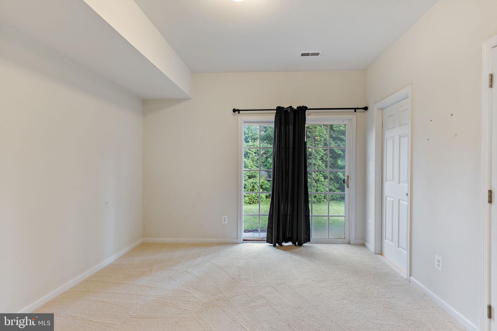 MARTINSBURG STATION - Residential