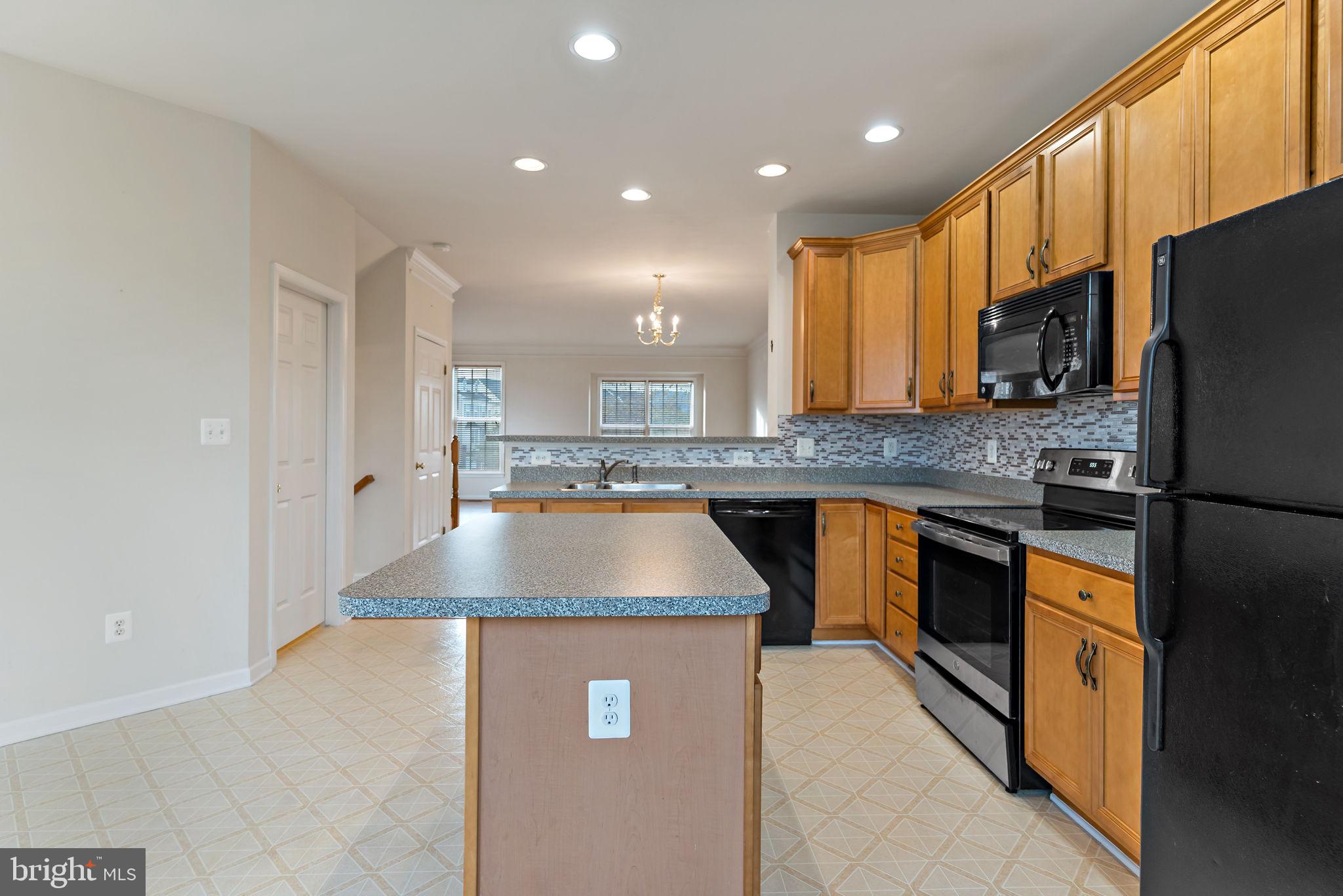 MARTINSBURG STATION - Residential