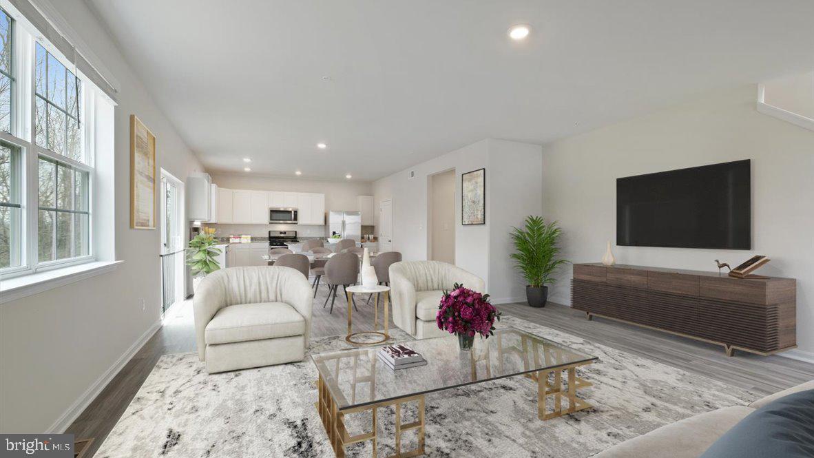 TUSCARORA CREEK - Residential